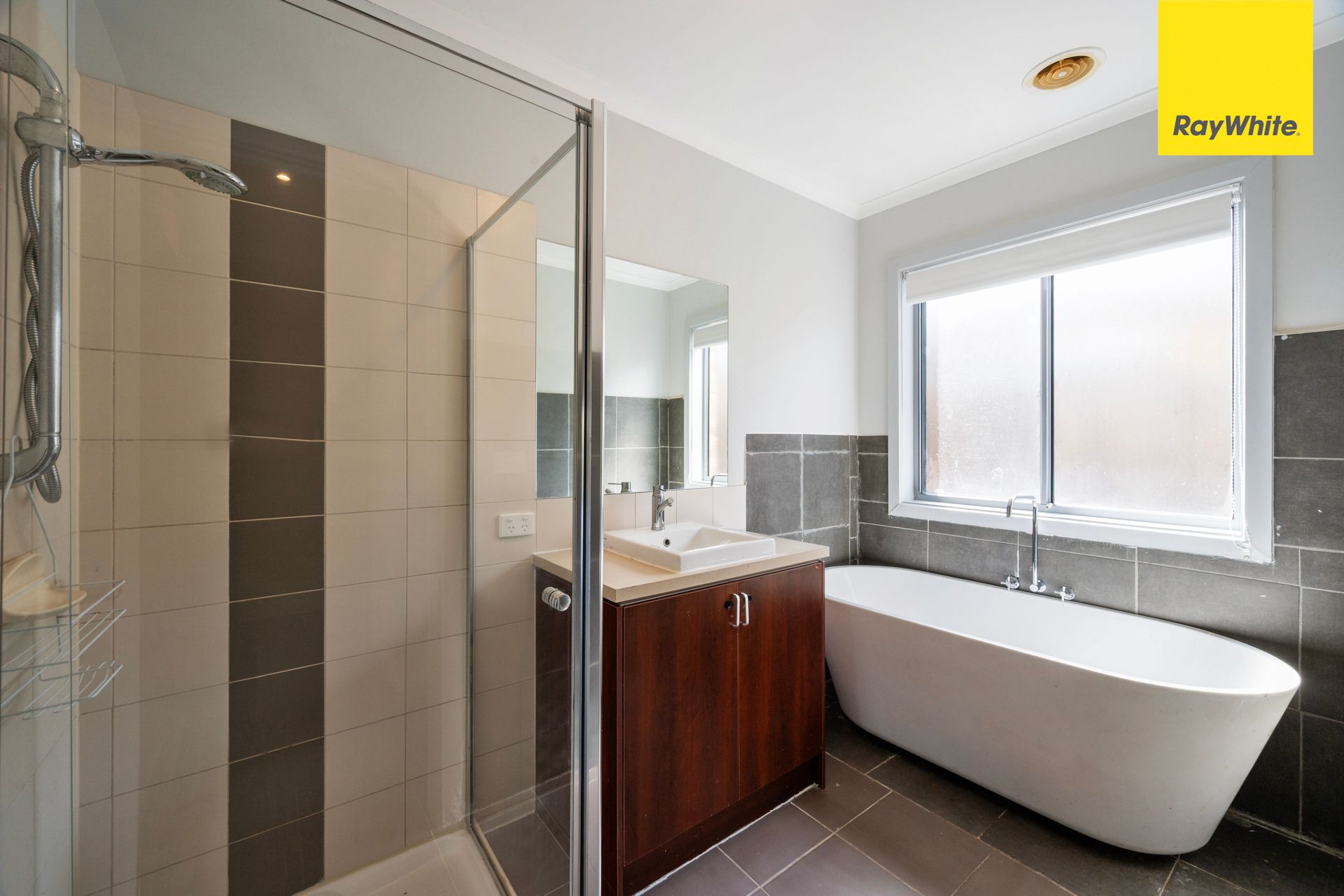10 Colonus Street — photo 7 of 16