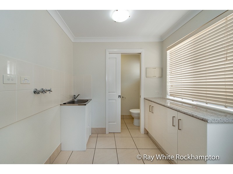 4/200 Denham Street, Allenstown, QLD 4700
