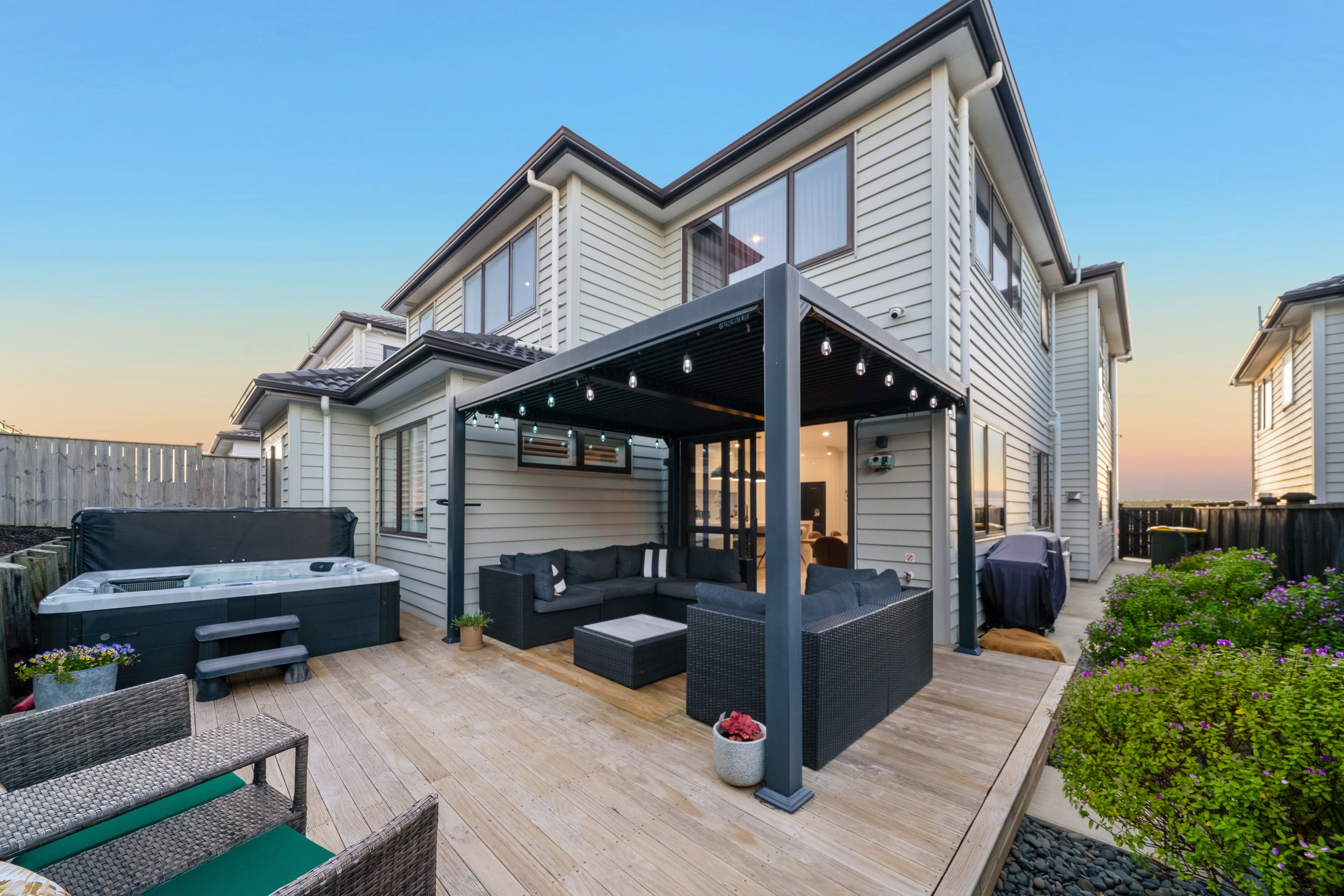 120 Mcquoids Road, Flat Bush, Manukau City