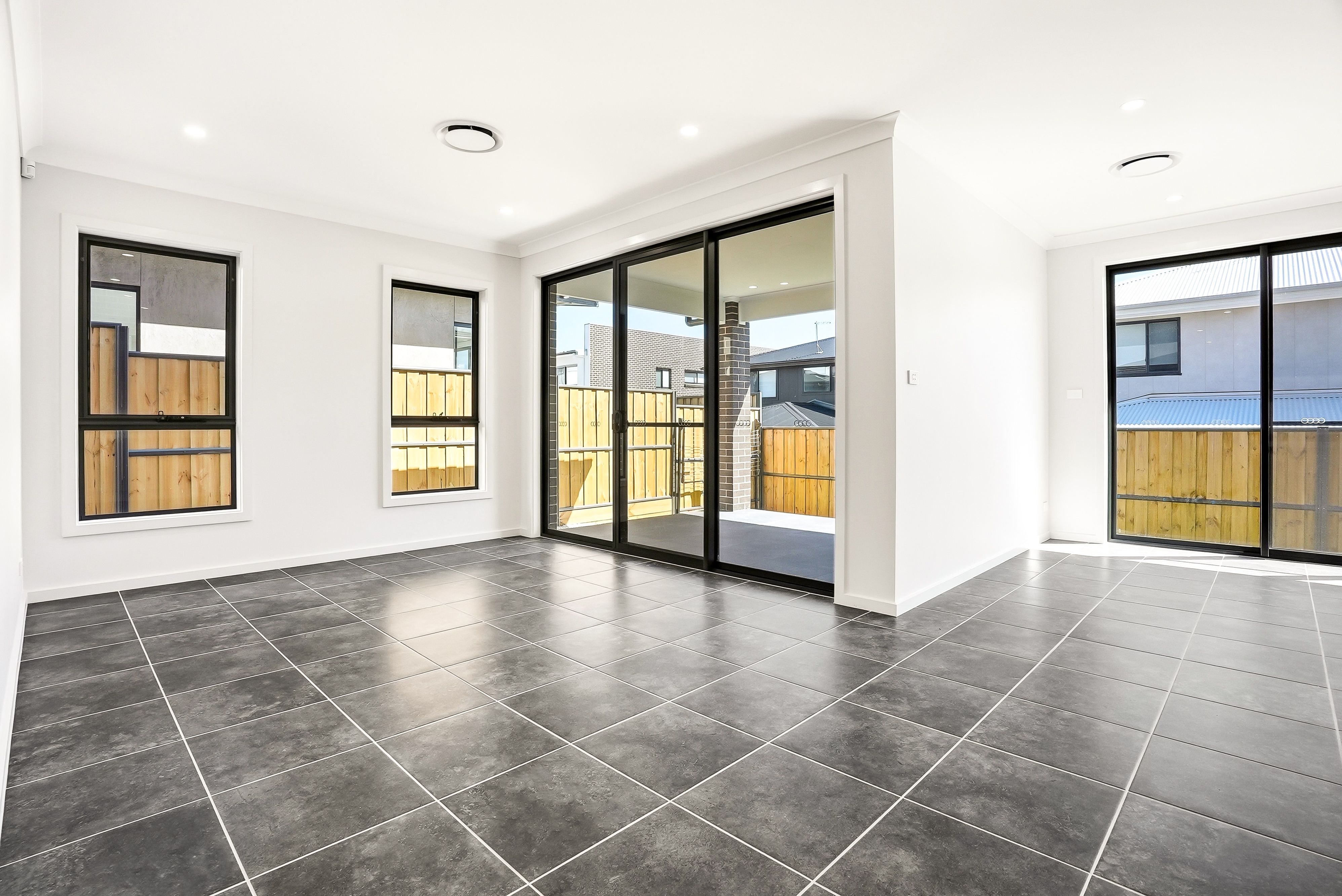 13 Burford Street — photo 4 of 12