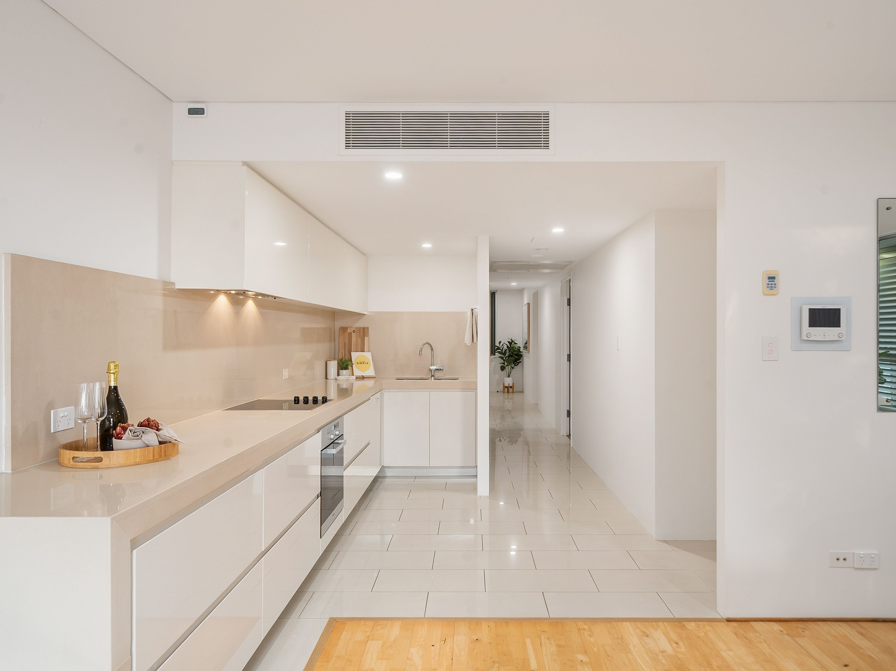 6/65-69 Landsborough Avenue — photo 7 of 24