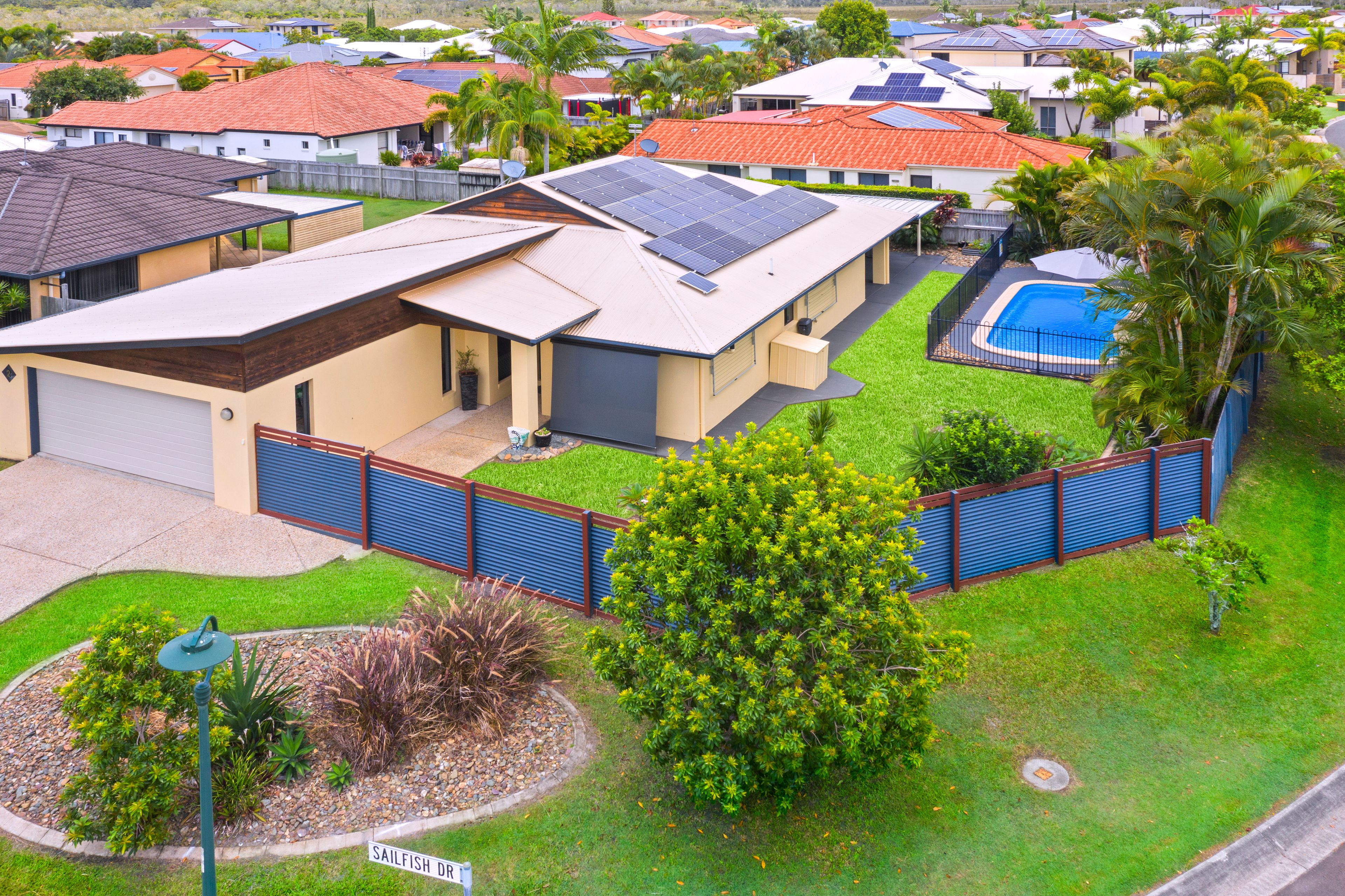 2 Sailfish Drive, Mountain Creek QLD 4557