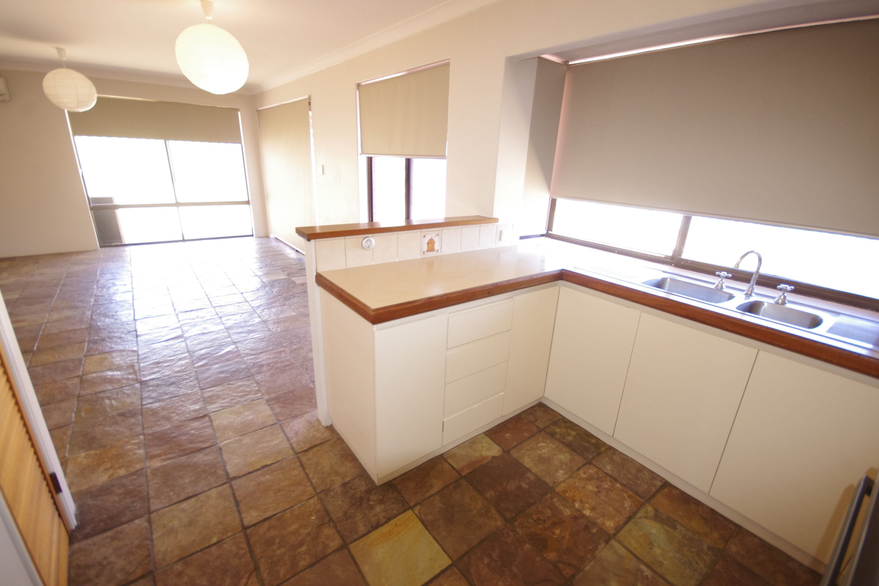 5 Frew Court — photo 6 of 13