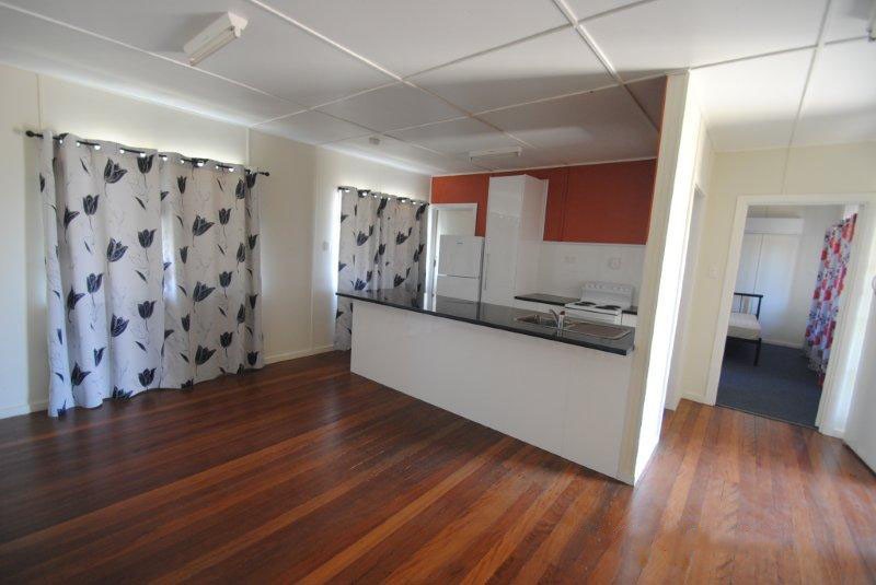 35 Cypress Street, Barcaldine, QLD 4725