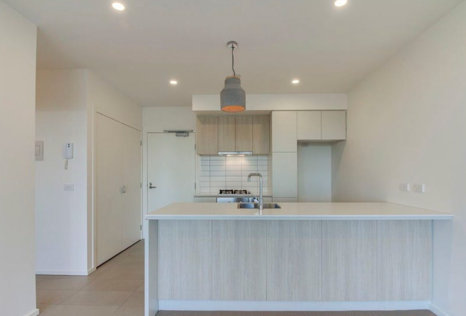 201/24 Oleander Drive, Mill Park VIC 3082