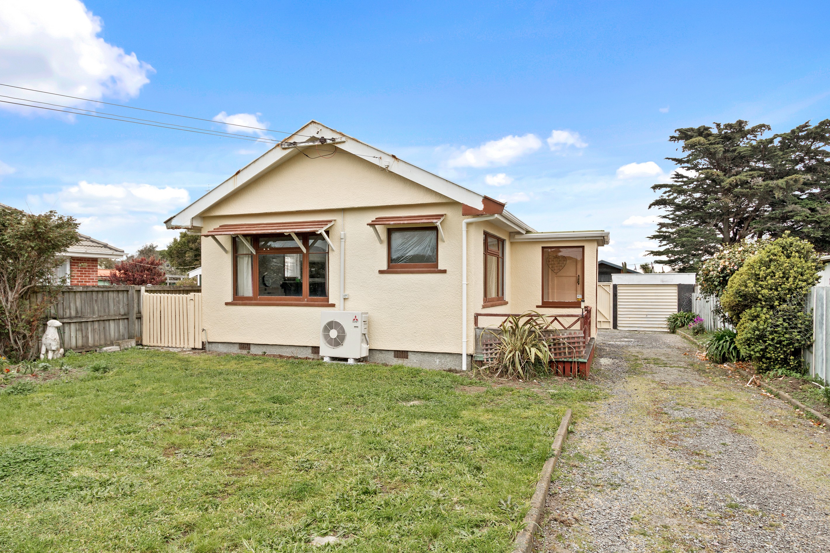 14 Pine Avenue, New Brighton, Christchurch City