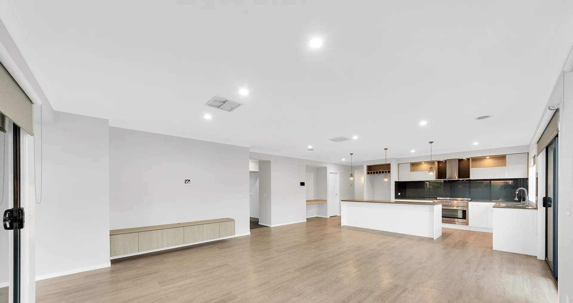 17 Greenwood Drive, AINTREE, VIC 3336