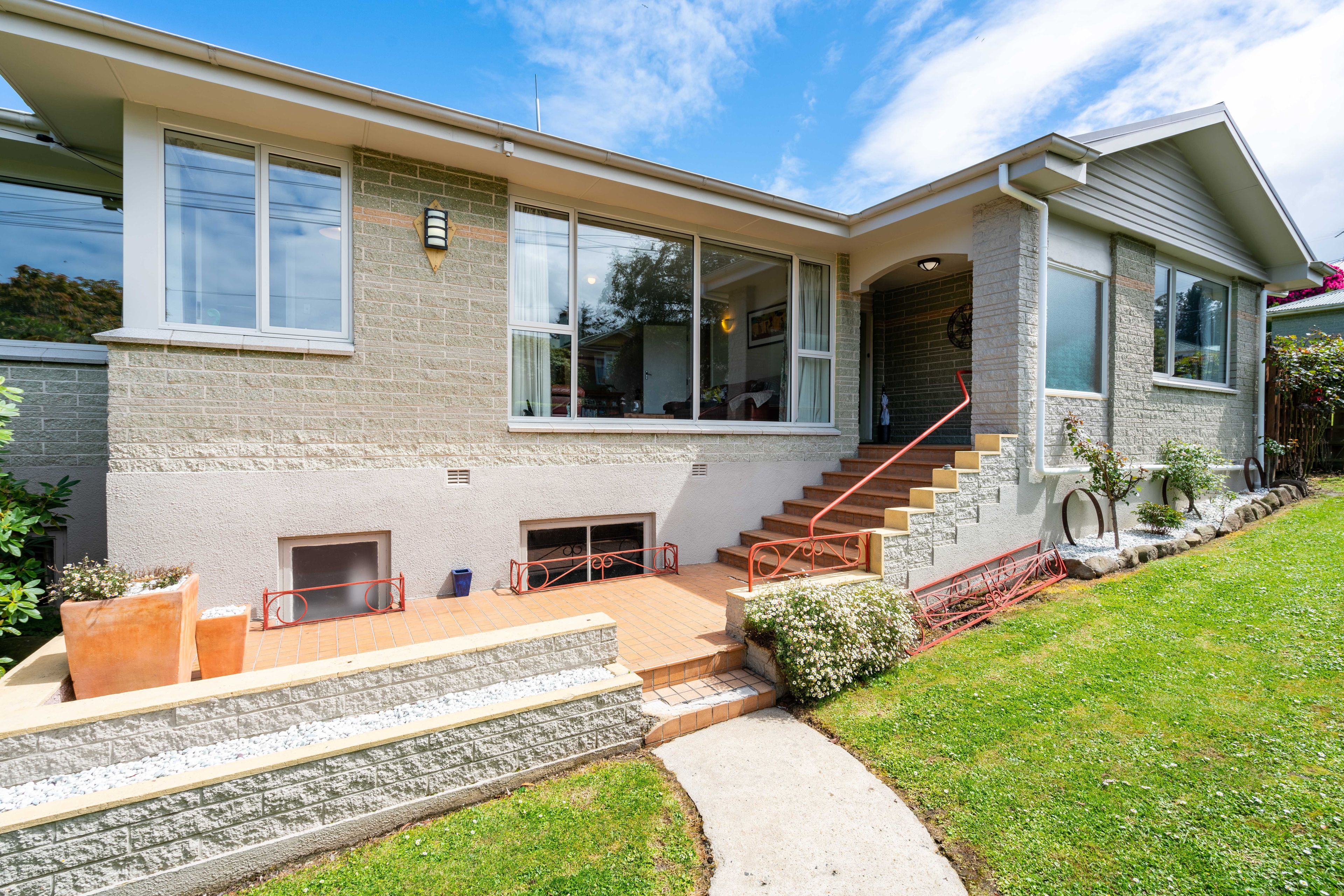 24 Neill Street, Abbotsford, Dunedin City