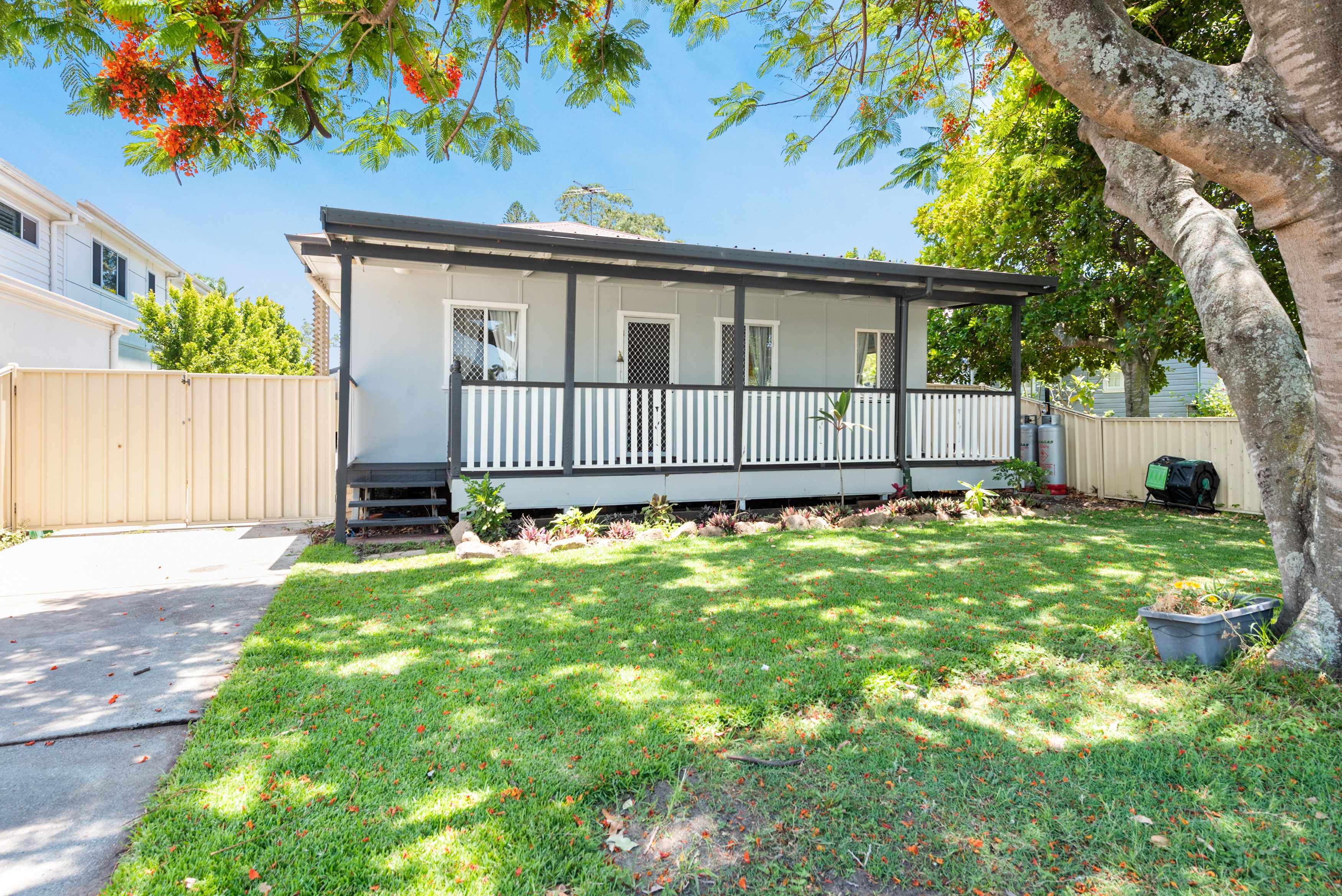 52 Gerald Avenue, Clontarf, QLD 4019