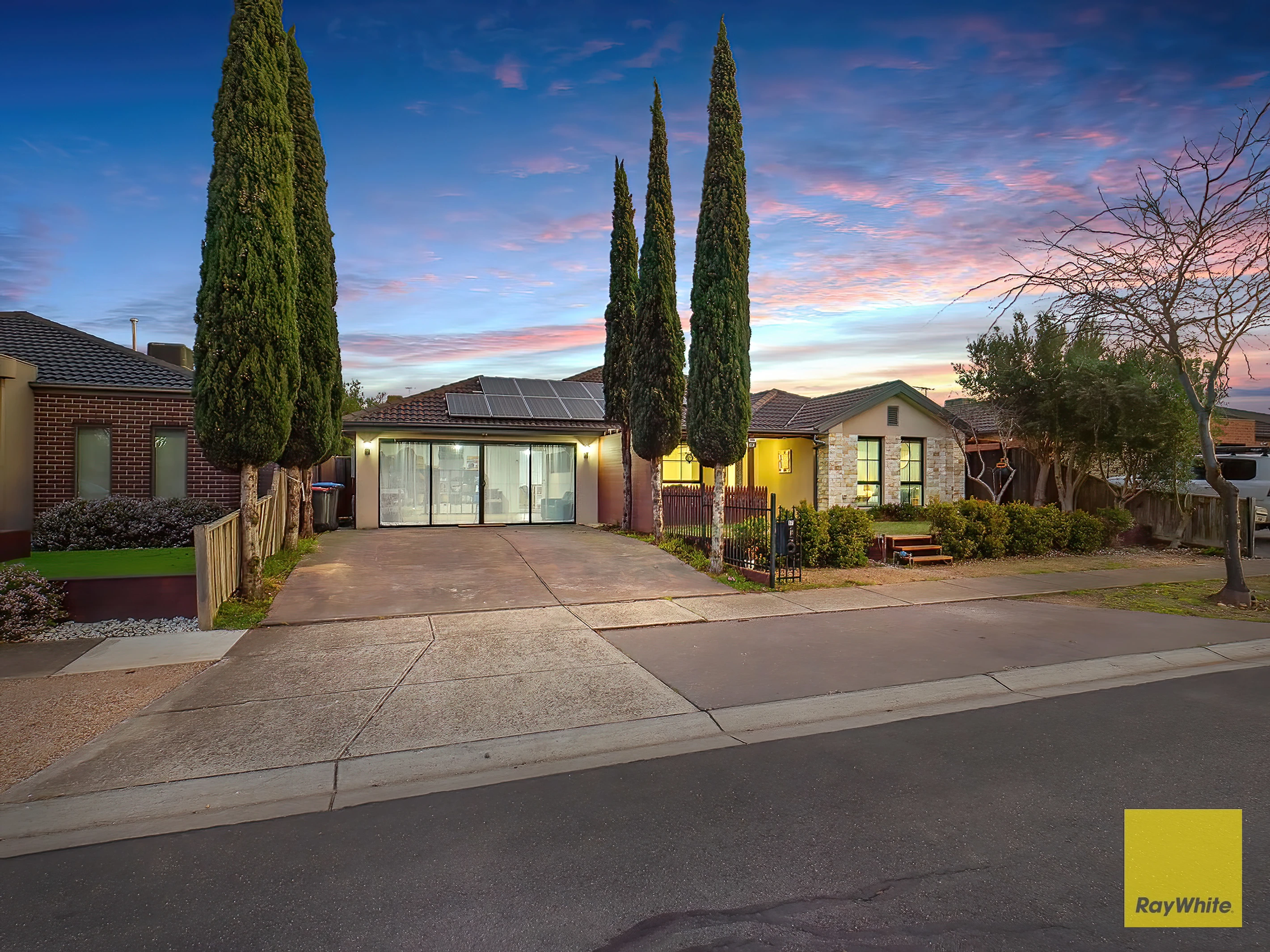 17 Daisy Drive, Point Cook, VIC 3030
