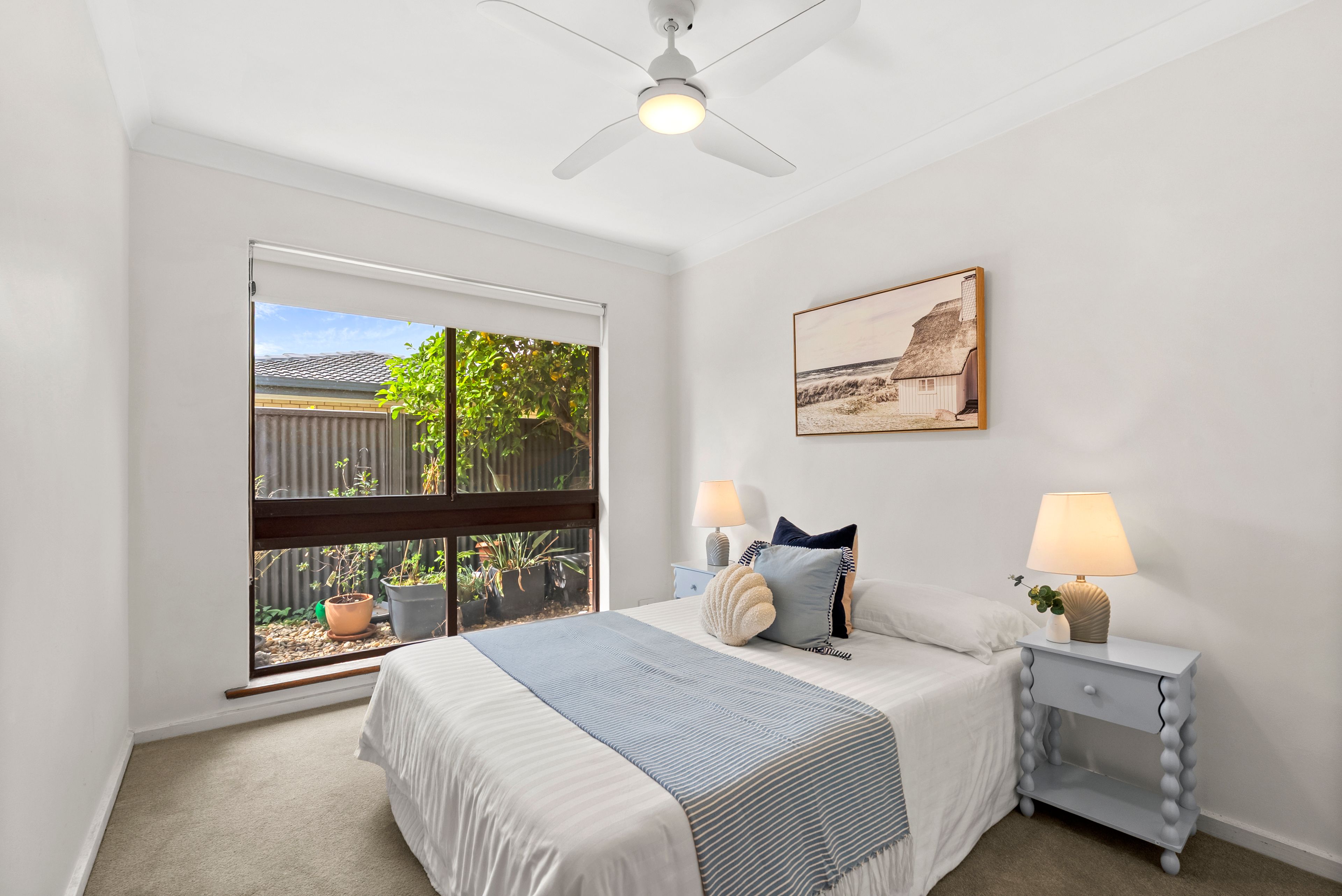 1/6 Hopkins Crescent — photo 13 of 19