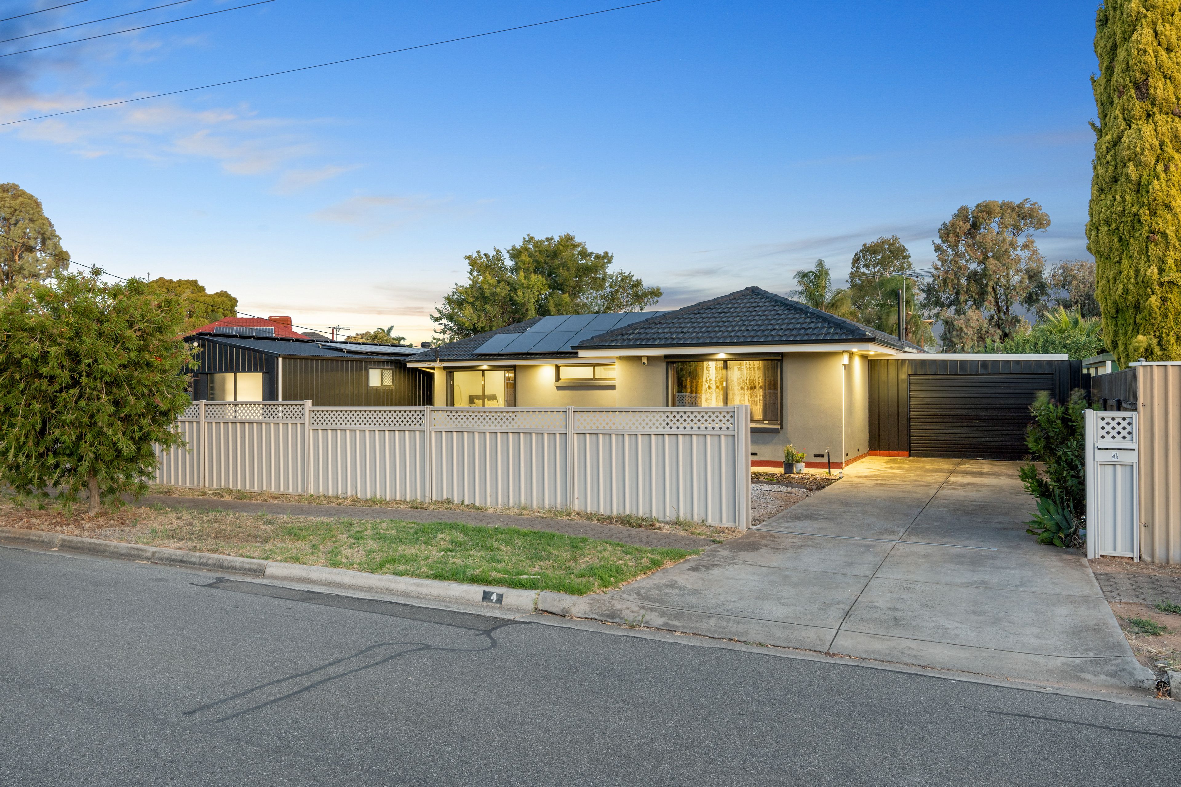 4 Armagh Crescent, Salisbury Downs SA 5108