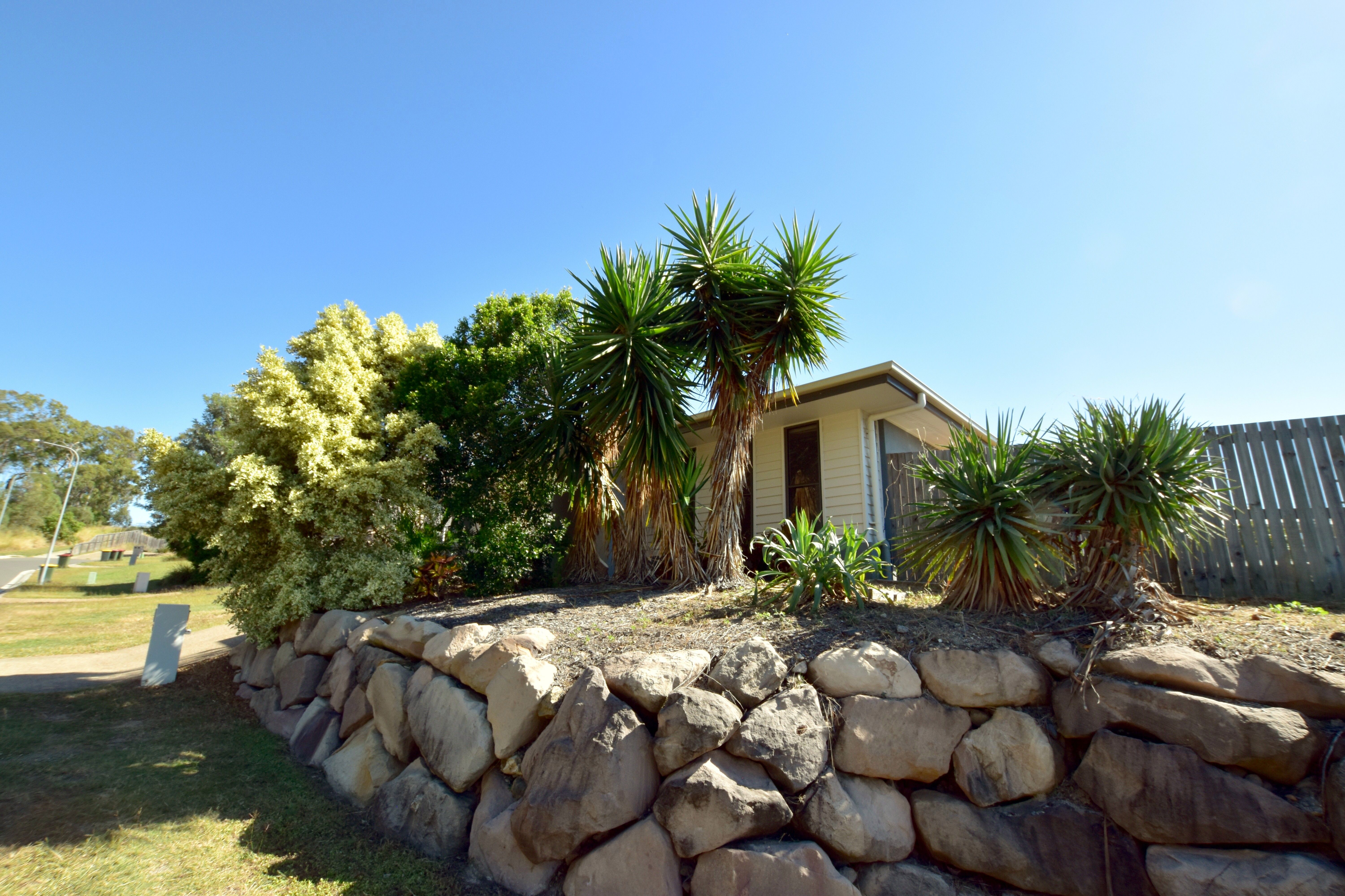 28 Blaxland Court, Glen Eden, QLD 4680