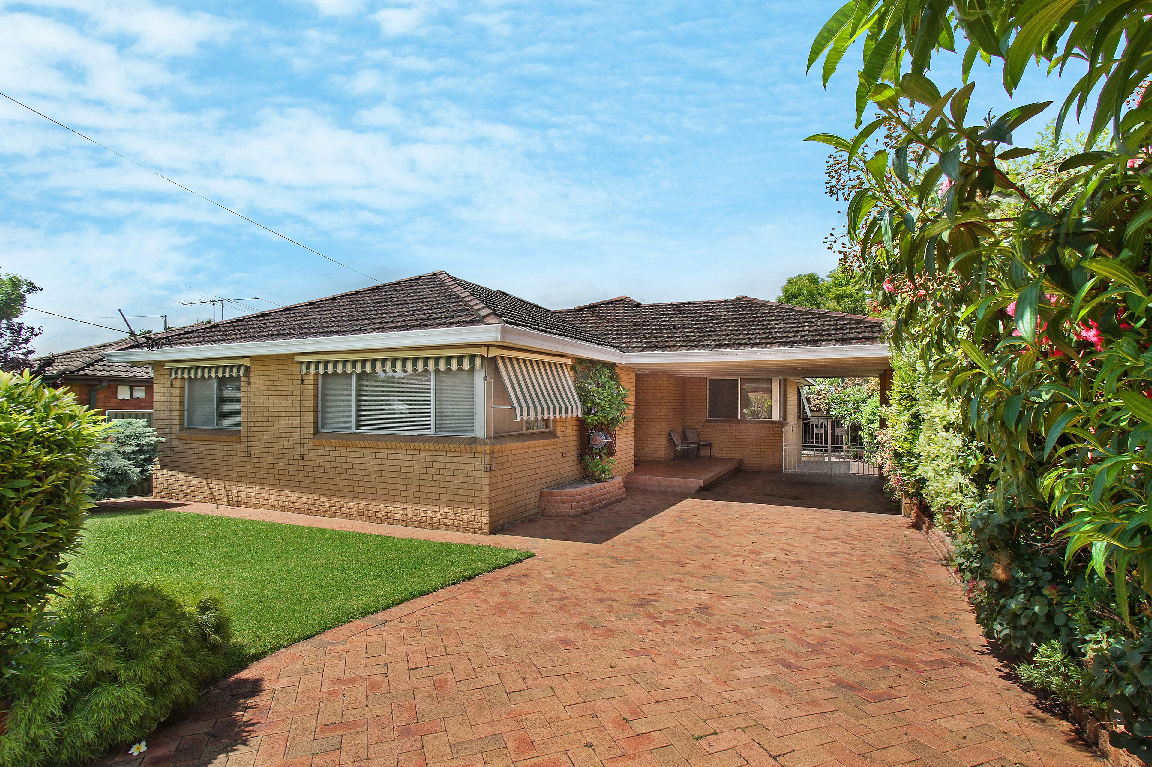 5 Braeside Avenue, Smithfield, NSW 2164