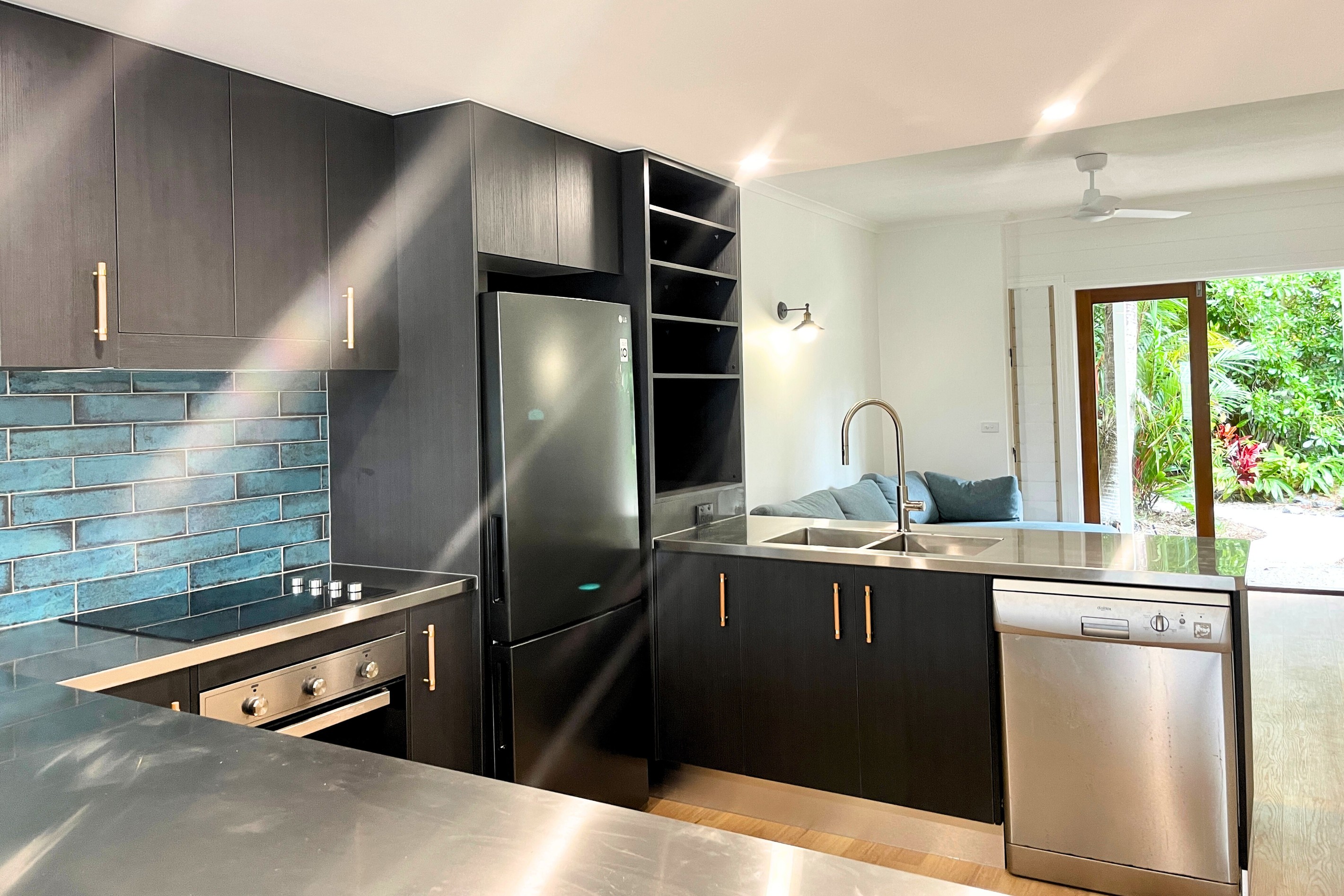 2/9 Craven Close, Port Douglas, QLD 4877