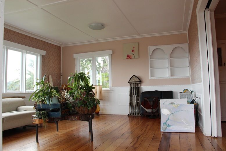 7 Jellicoe Road, Murrays Bay, North Shore City