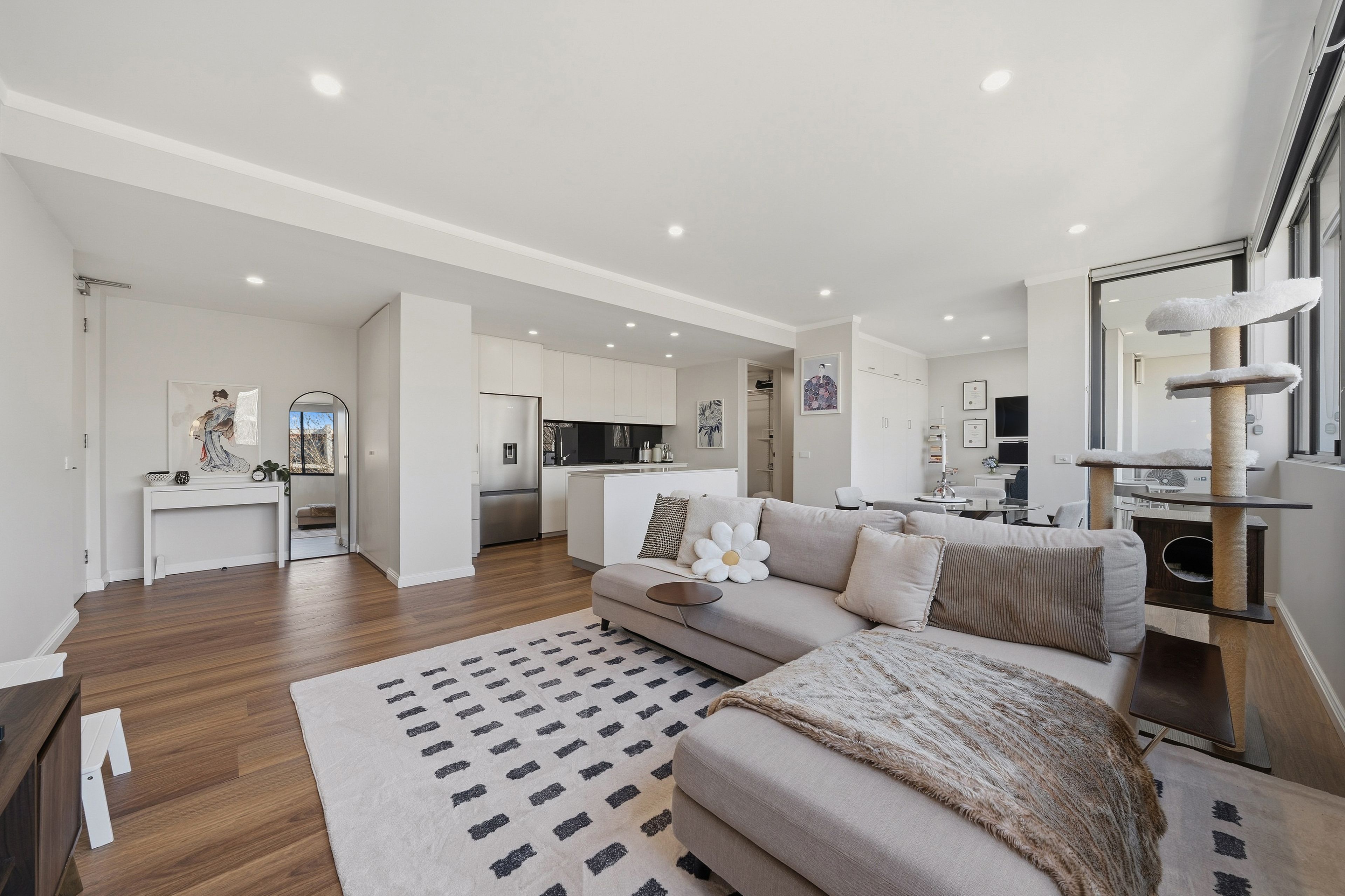56/63 Giles Street — photo 5 of 17