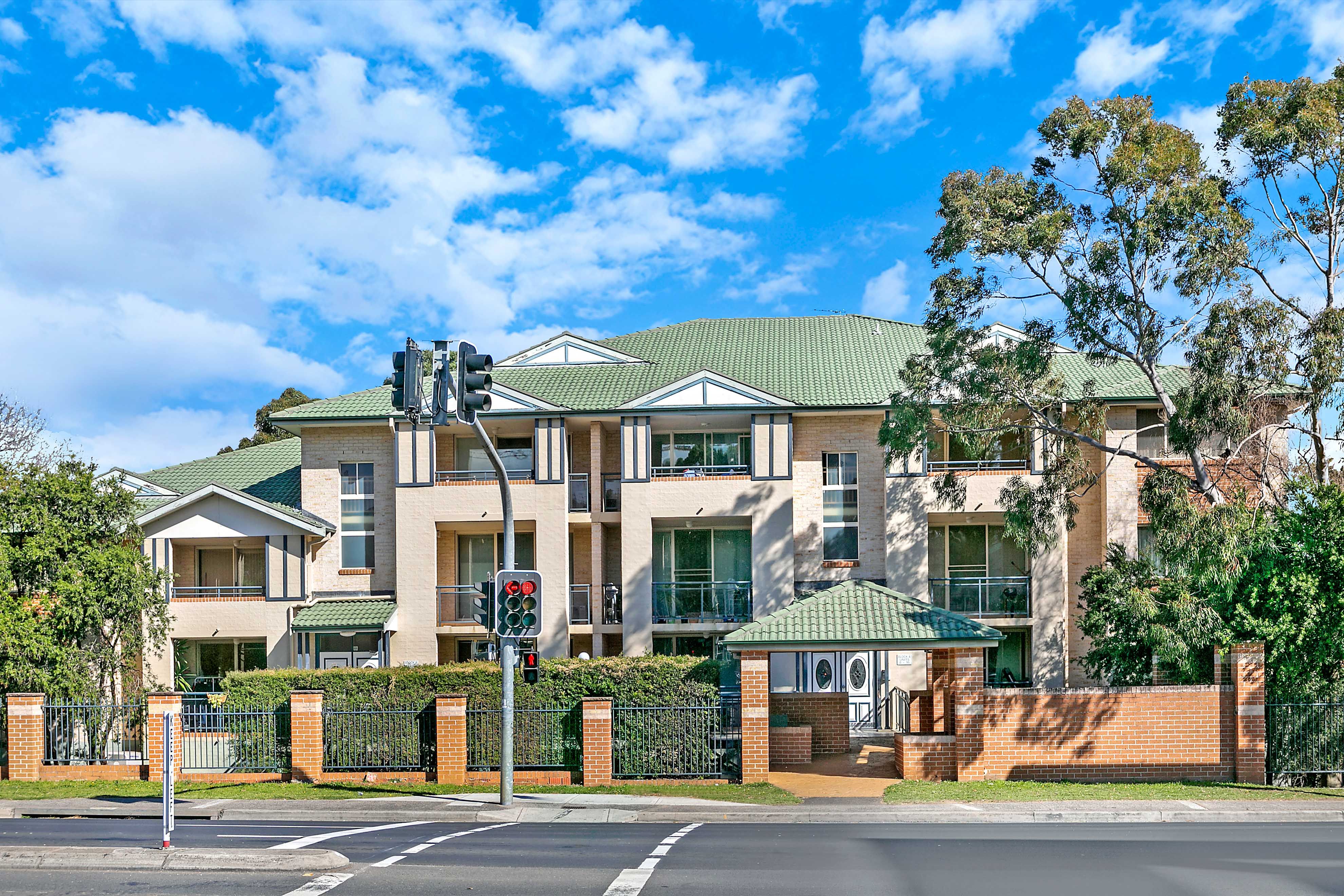 16/392-402 Windsor Road, Baulkham Hills, NSW 2153
