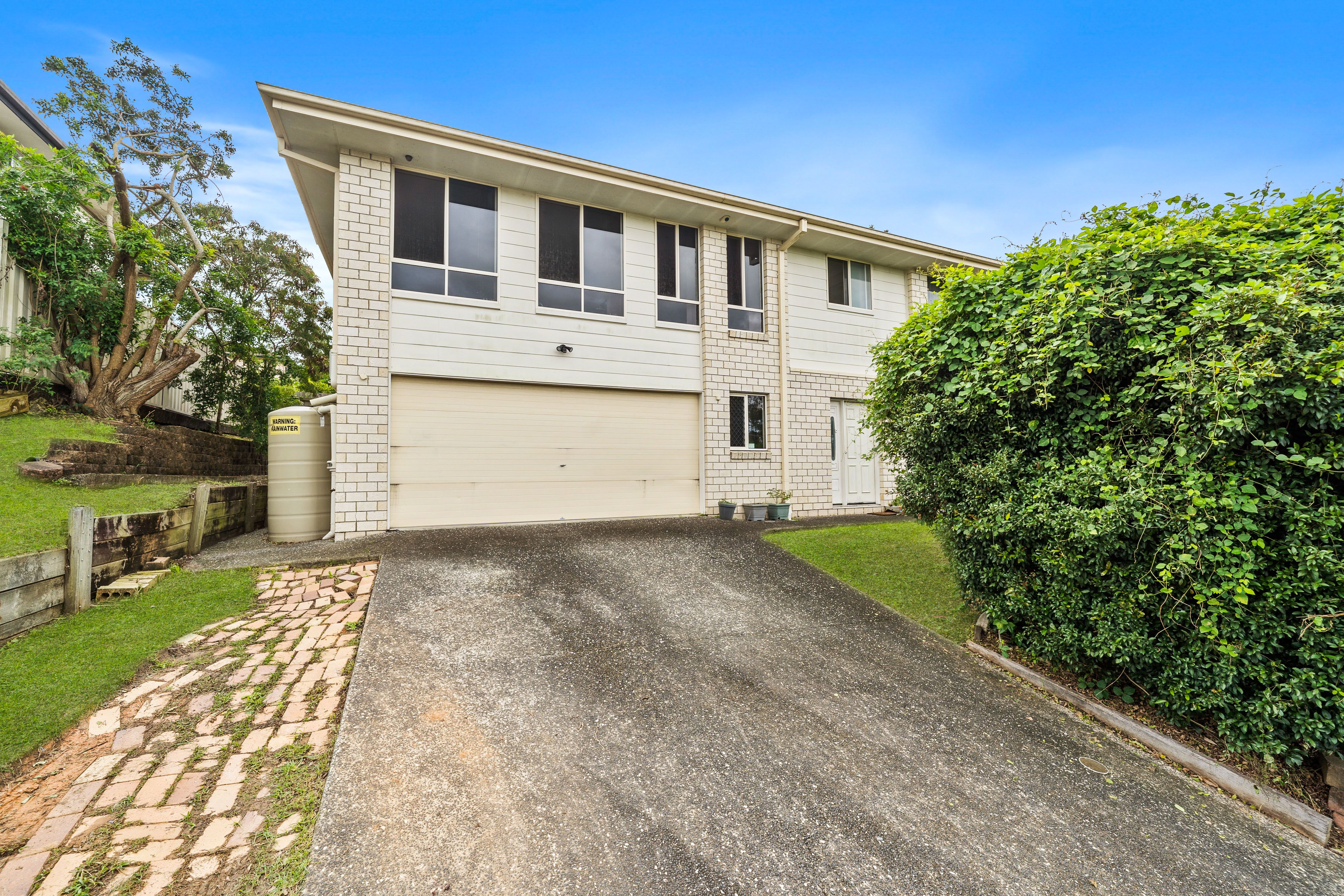 2 Eyre Street, Woodridge QLD 4114
