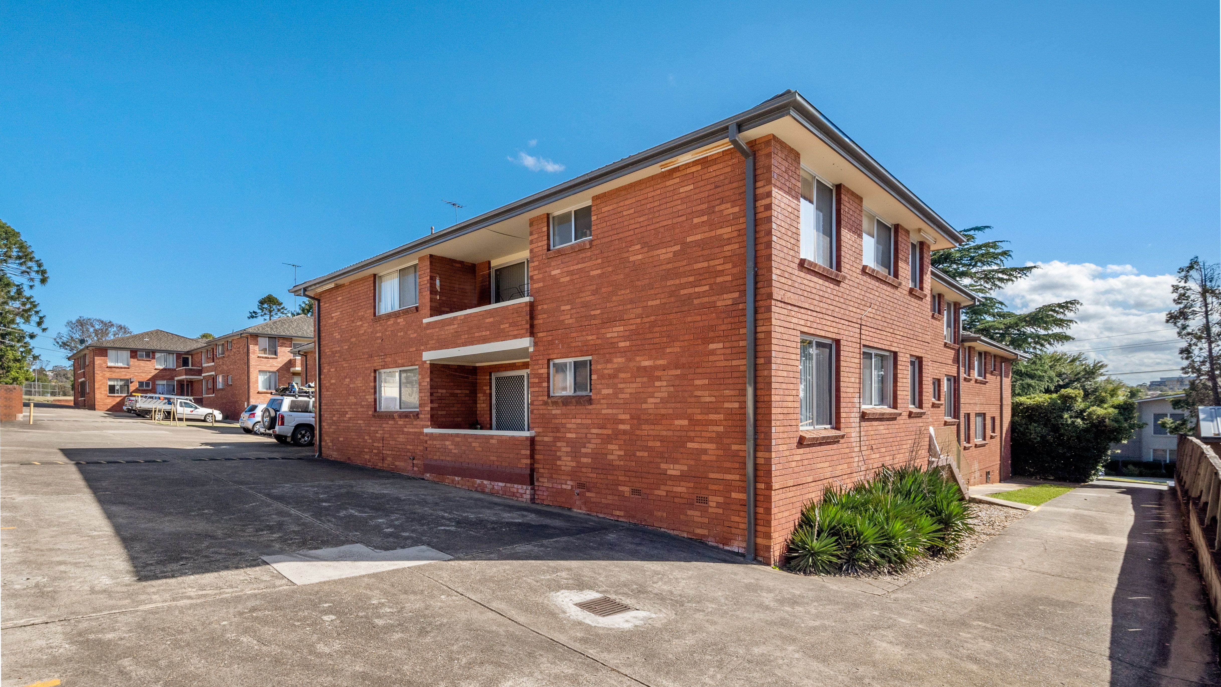 11/98 Dumaresq Street, Campbelltown, NSW 2560