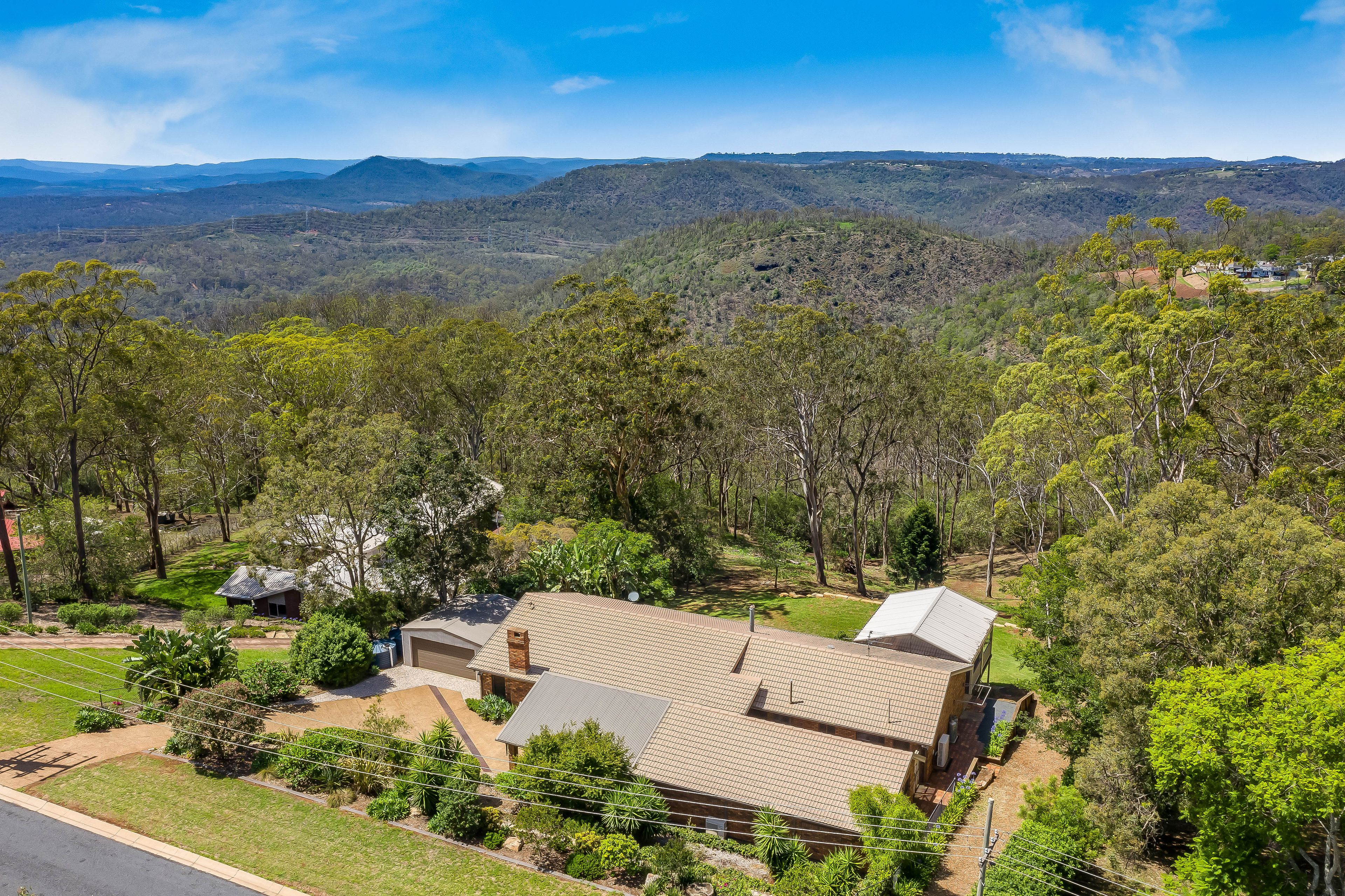 14 Inadale Court, Middle Ridge, QLD 4350
