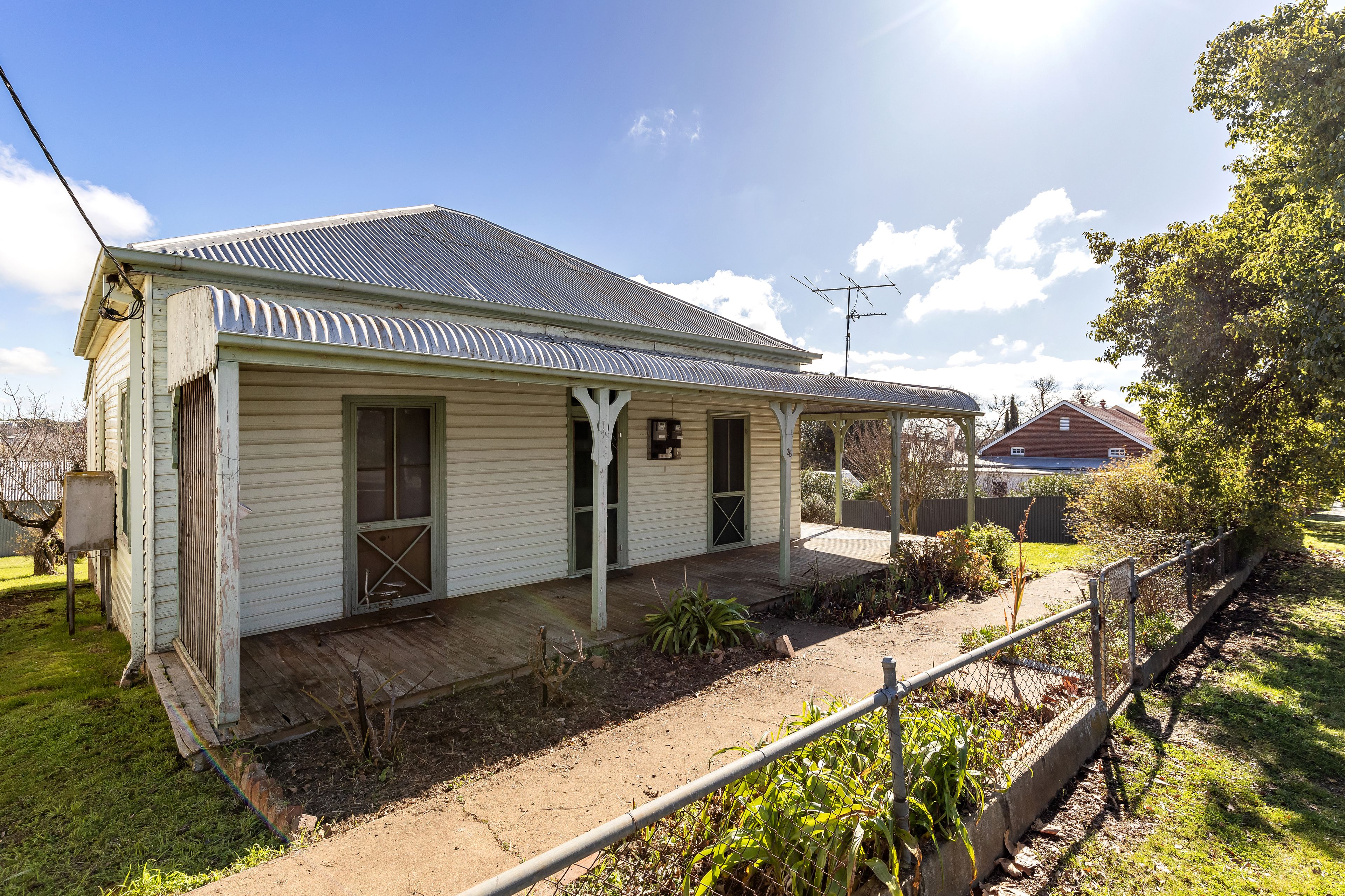 25 Denison Street, Junee, NSW 2663 Leased House Ray White Wagga Wagga