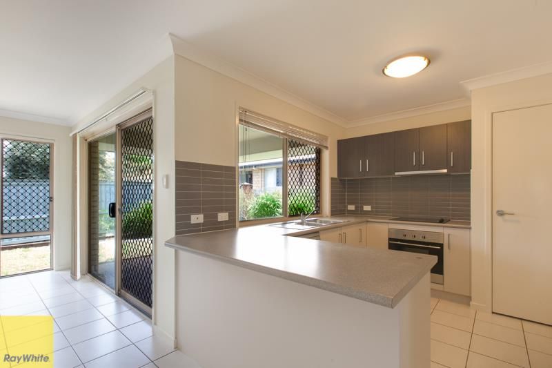 2/18 Kimbolton Drive, Redland Bay, QLD 4165