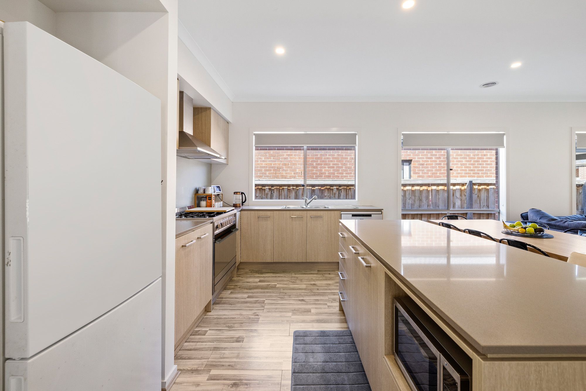 21 Malt Drive, MANOR LAKES, VIC 3024