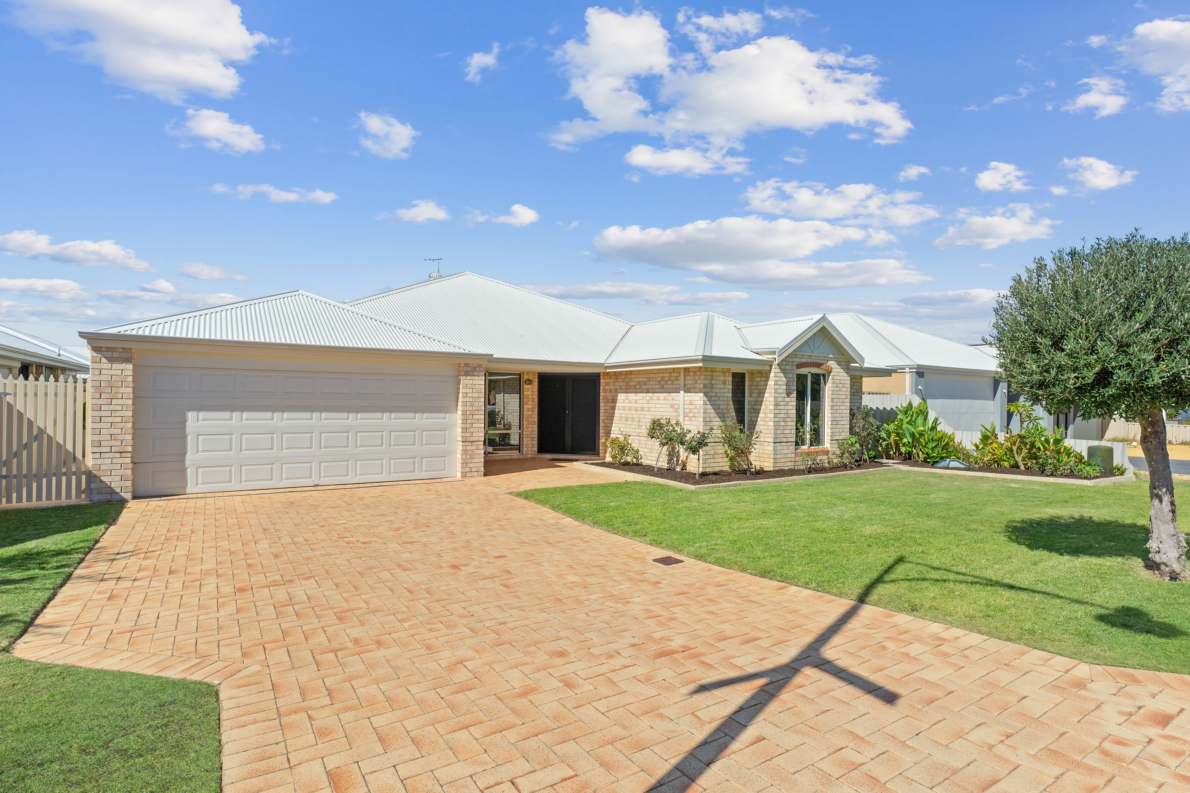 38 Grove Street, Shoalwater, WA 6169