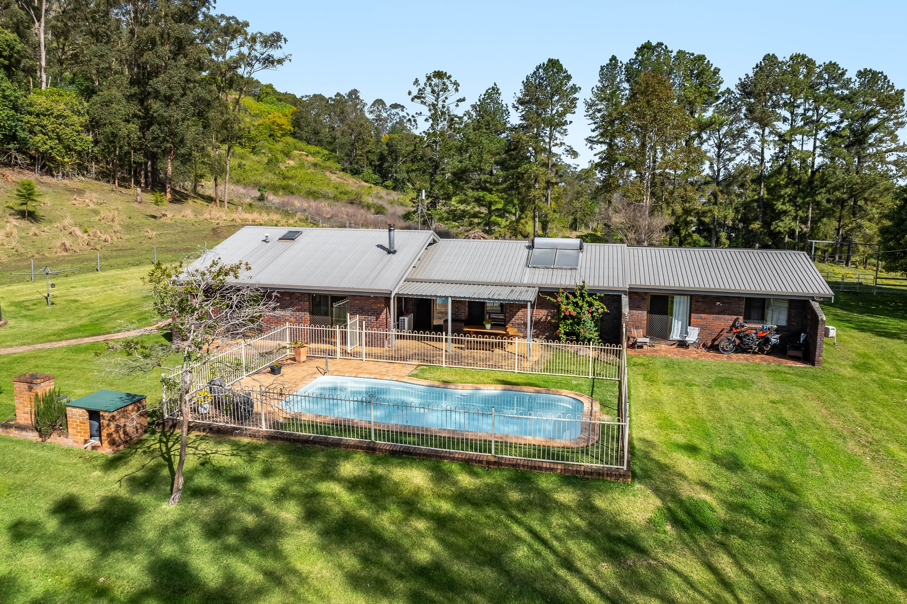 1122 Nimbin Road — photo 7 of 25