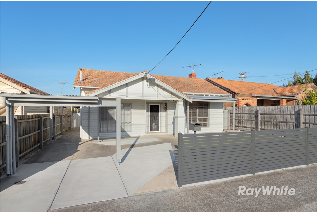 30 Hotham Street — photo from Ray White Oakleigh
