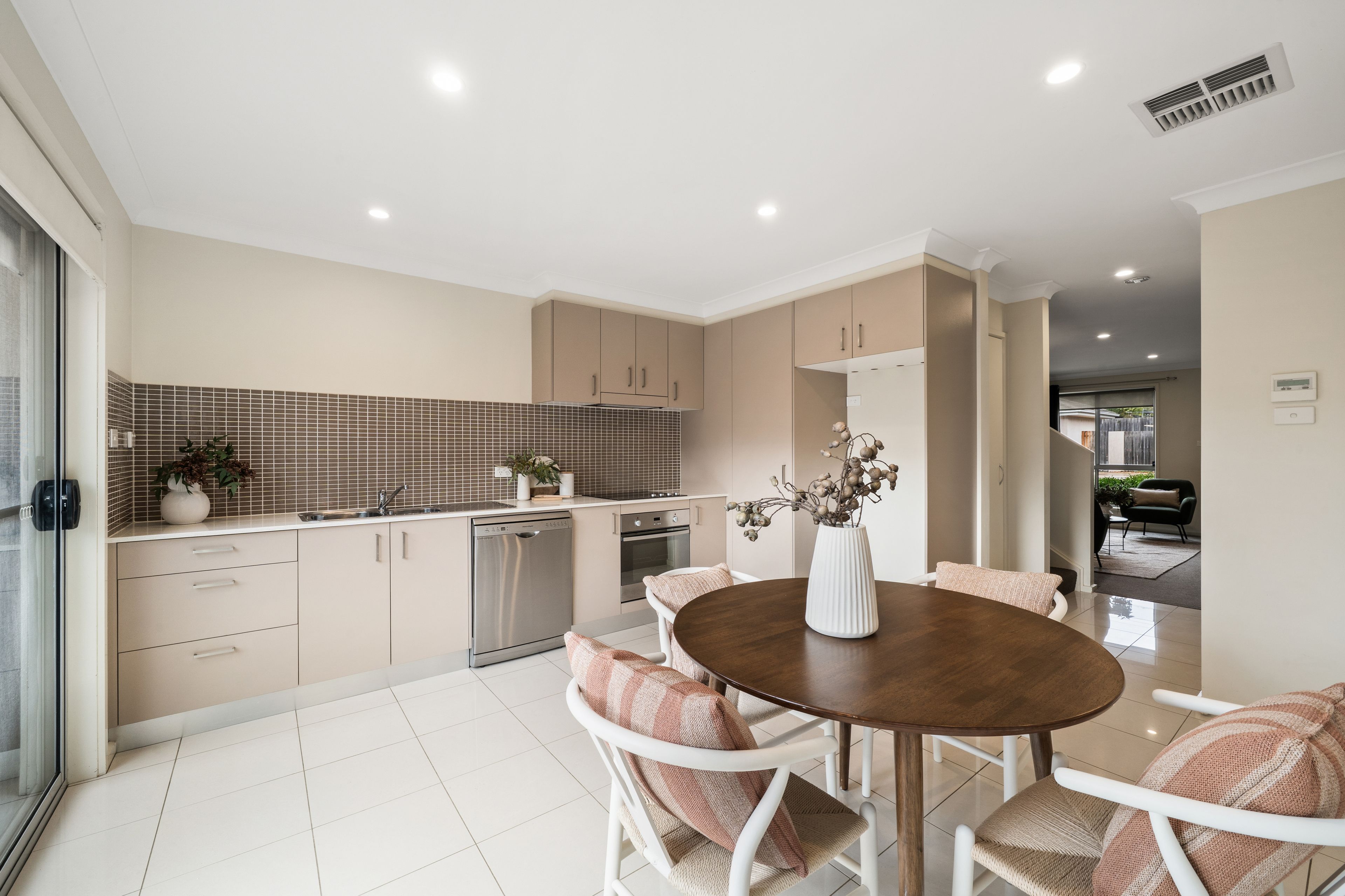 3/6 Clark Close, Spence, ACT 2615