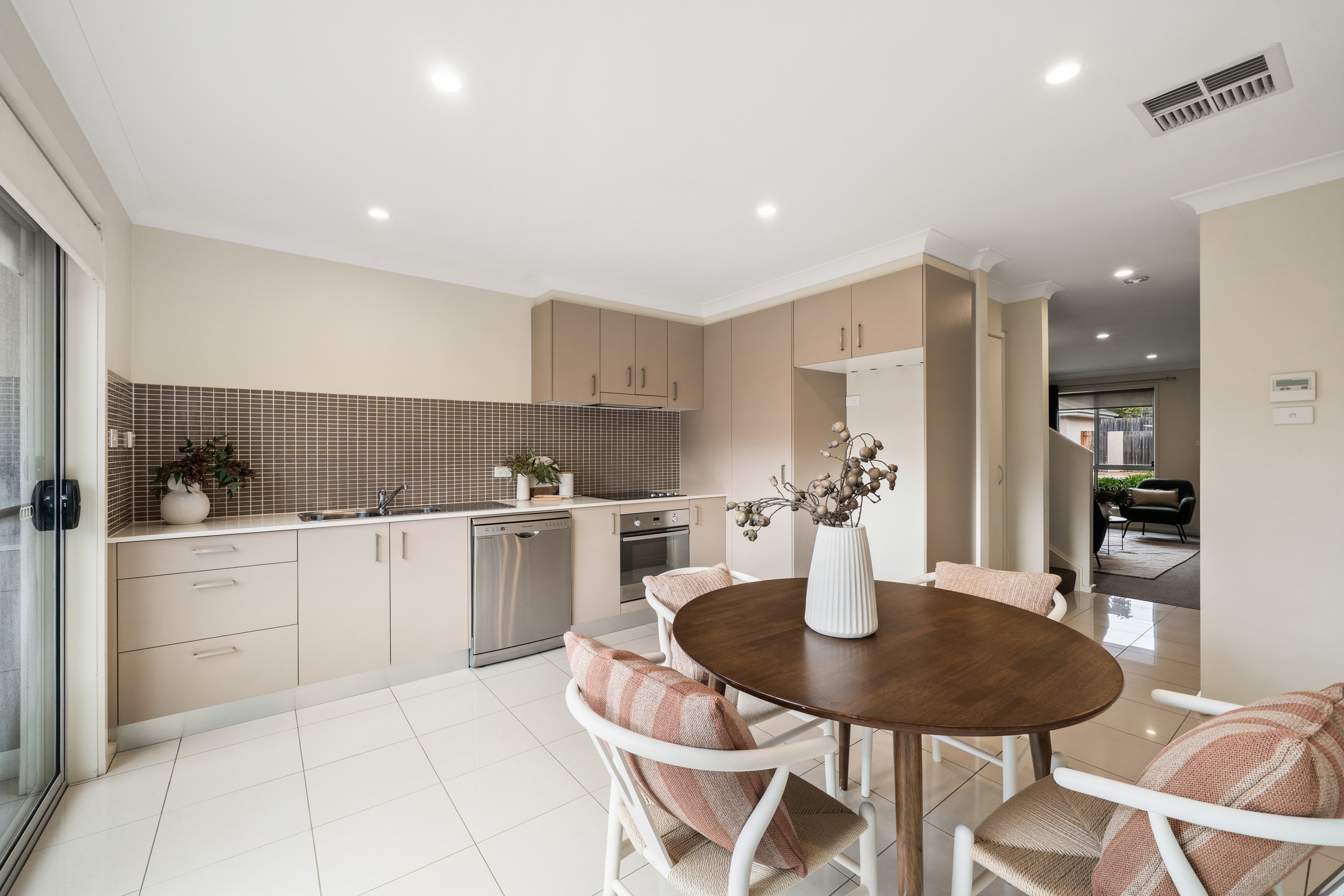 3/6 Clark Close, Spence, ACT 2615