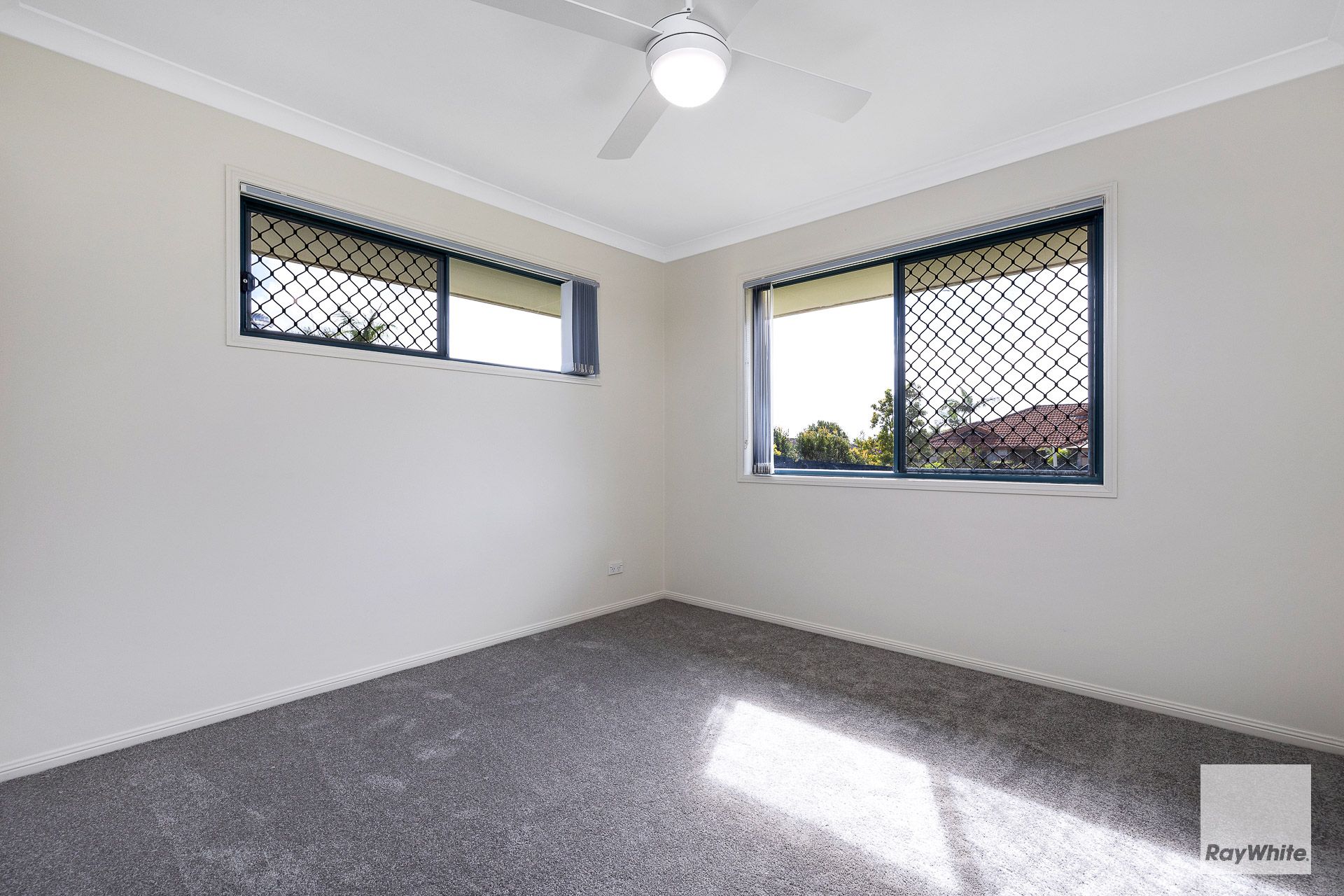 7 Burkett Crescent, Victoria Point, QLD 4165