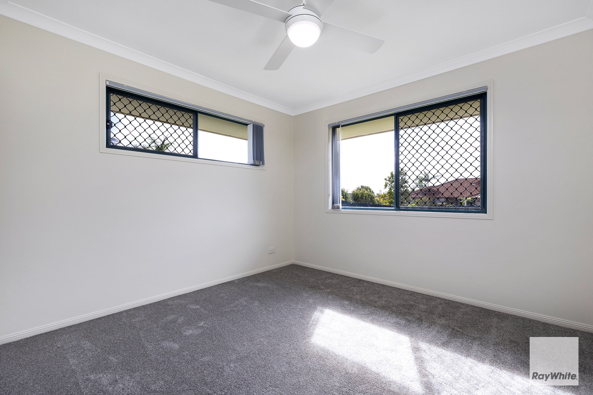 7 Burkett Crescent, Victoria Point, QLD 4165