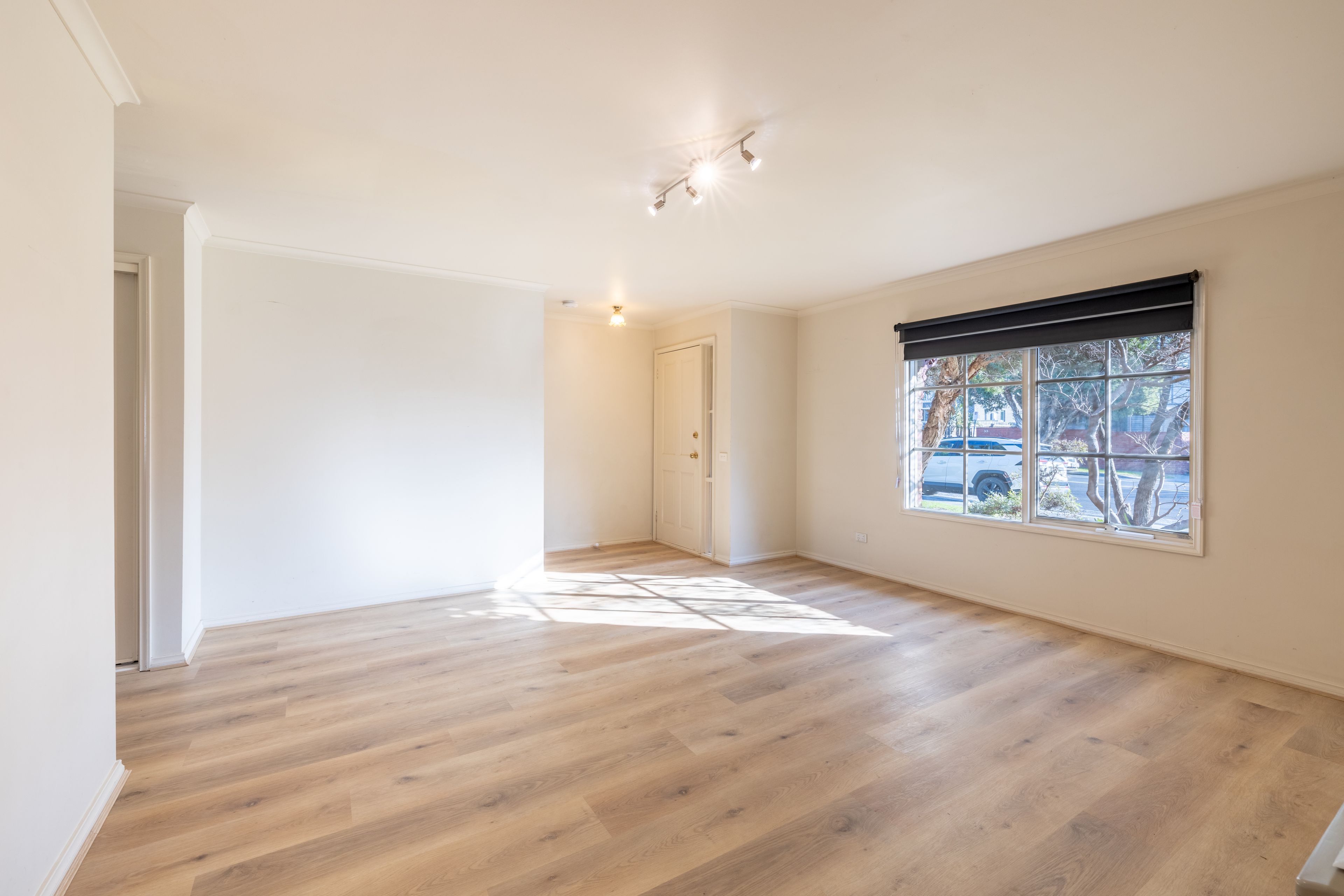 14/262-274 Poath Road — photo 4 of 10