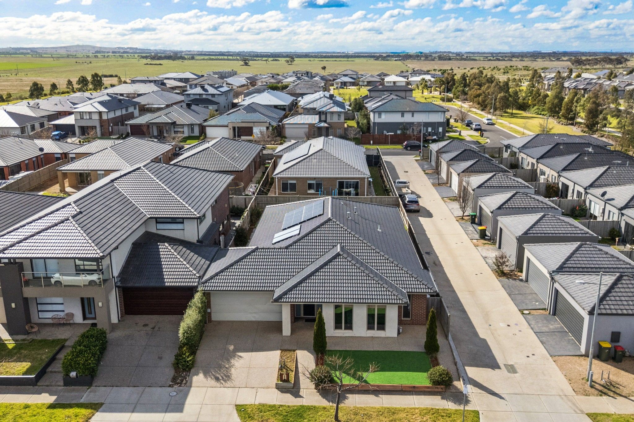 27 Hounslow Drive, Wyndham Vale, VIC 3024