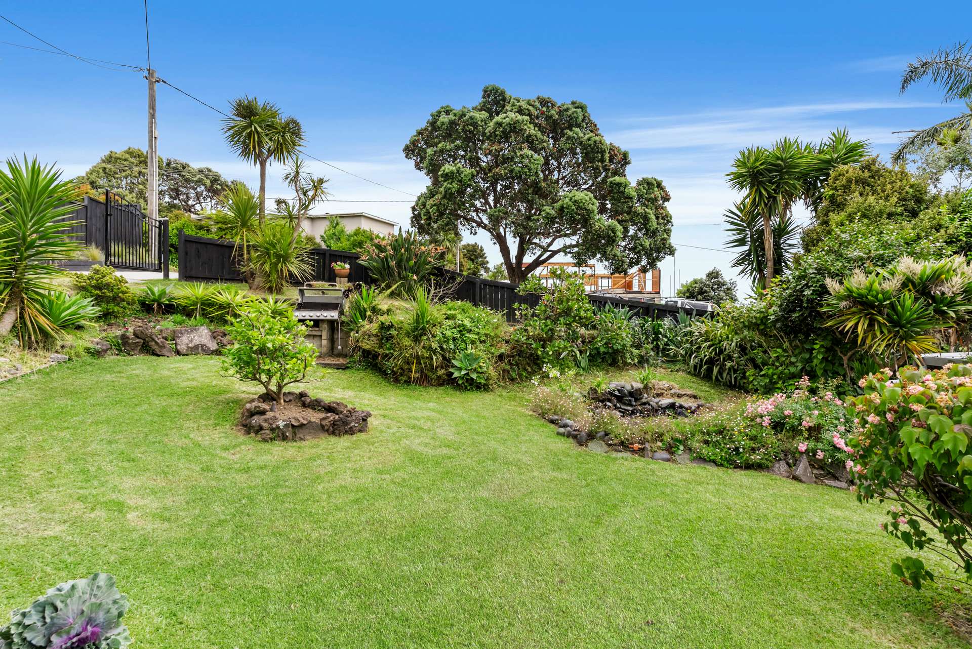 1245 Whangaparaoa Road photo 4