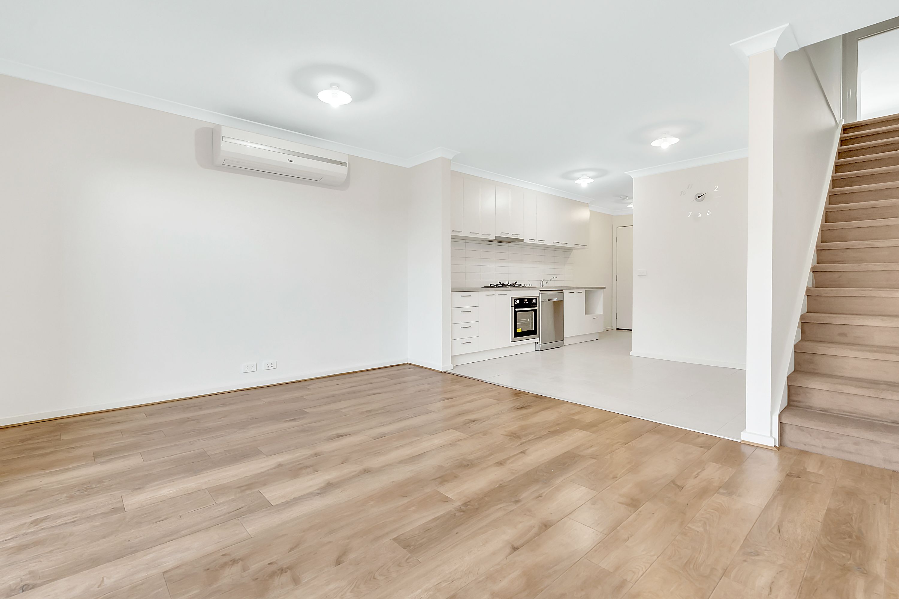 8 Raspberry Grove, Mernda, VIC 3754