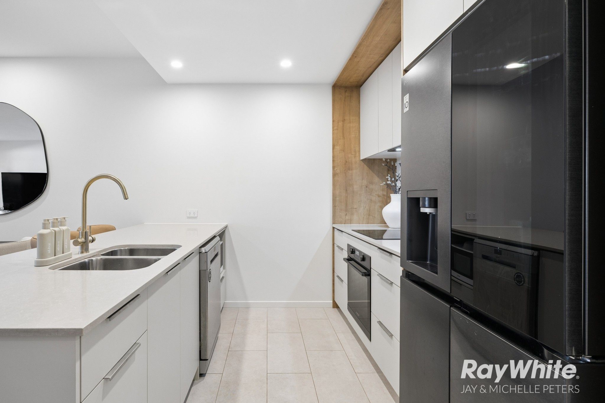 22 Cardinal Crescent — photo 9 of 30