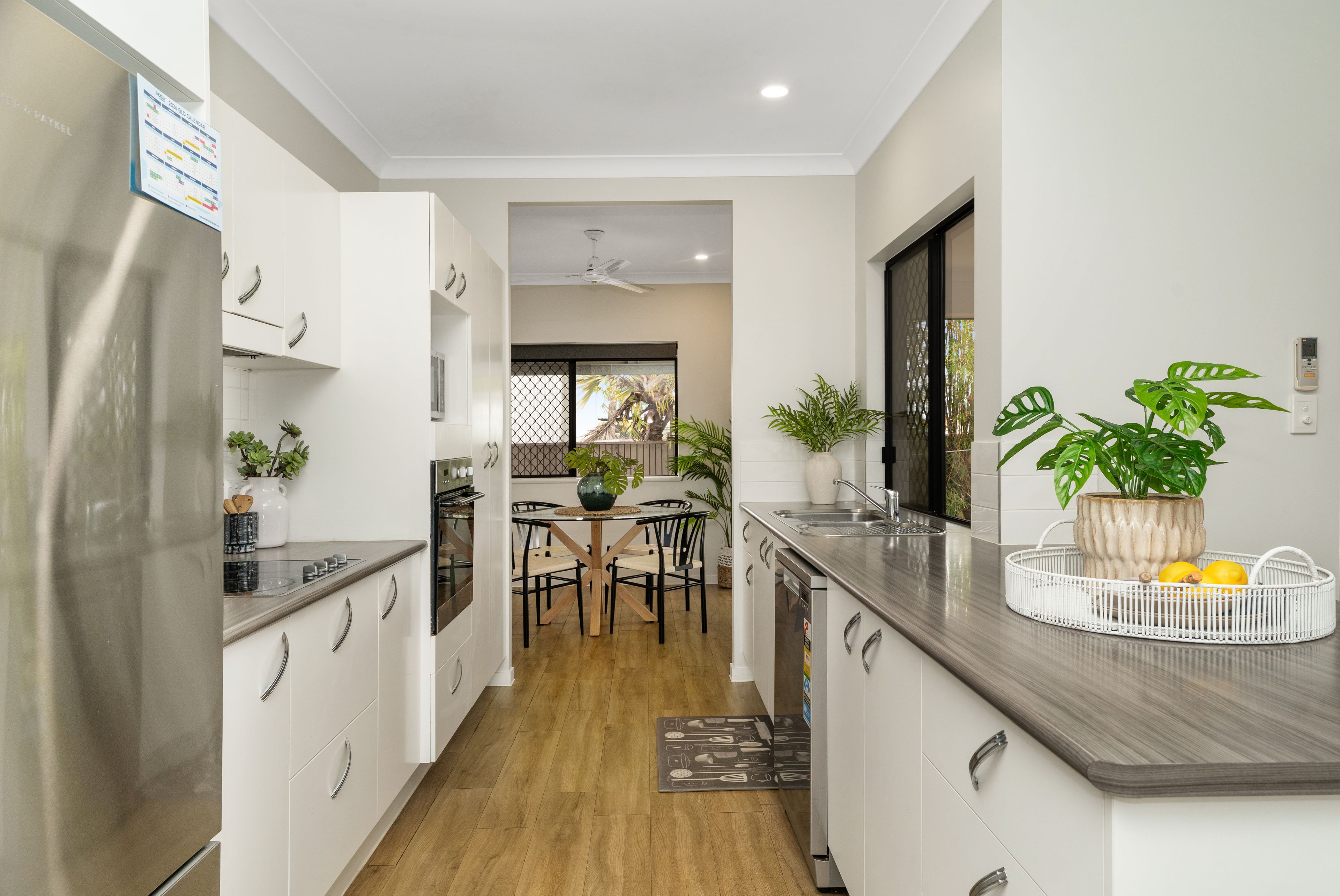 12 Riverstone Court — photo 8 of 29