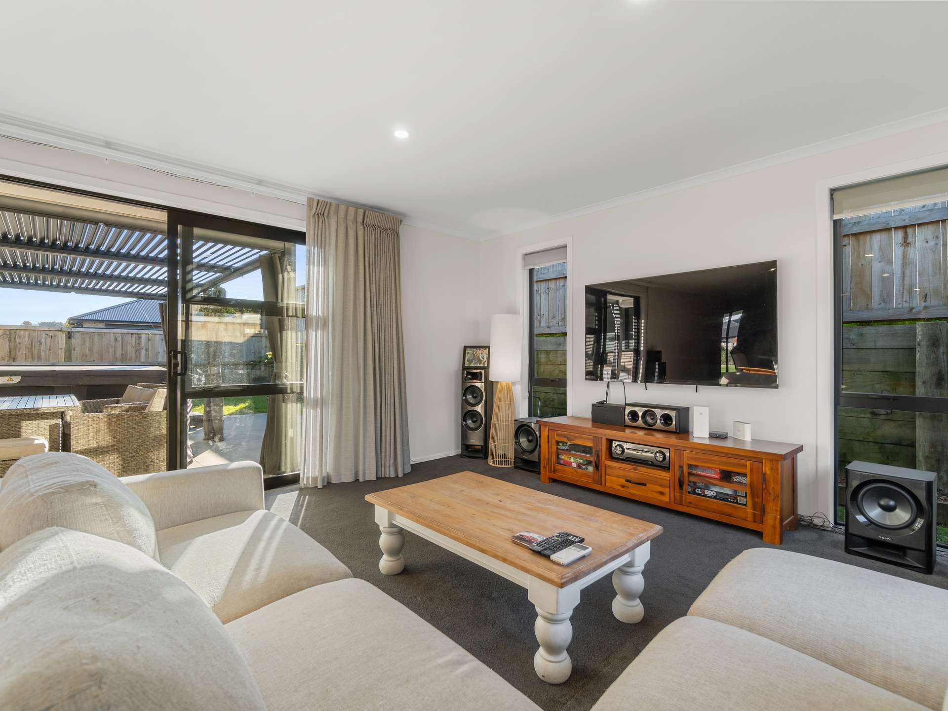 8 Jourdain Place photo 7