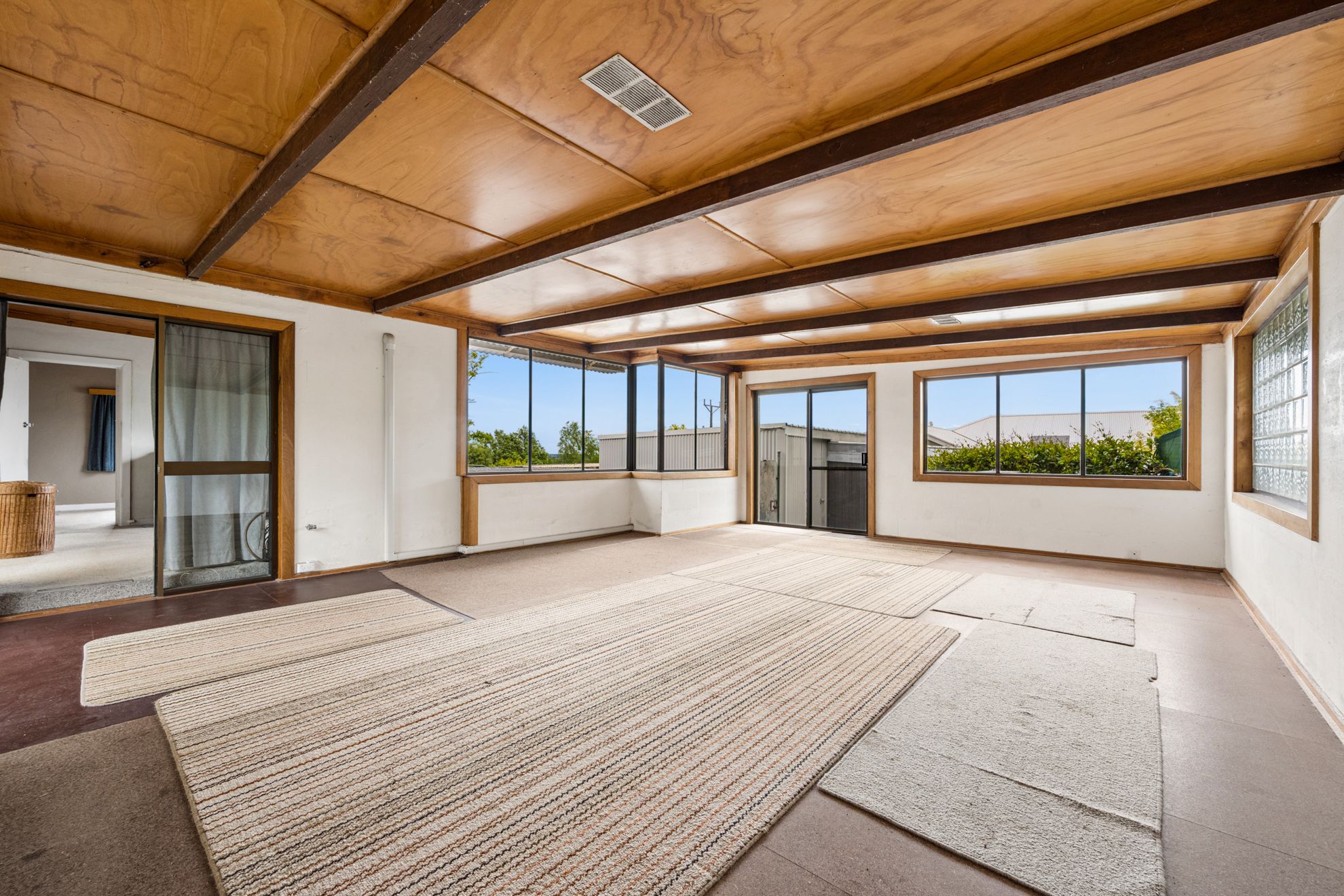 97 Bay Road — photo 9 of 16