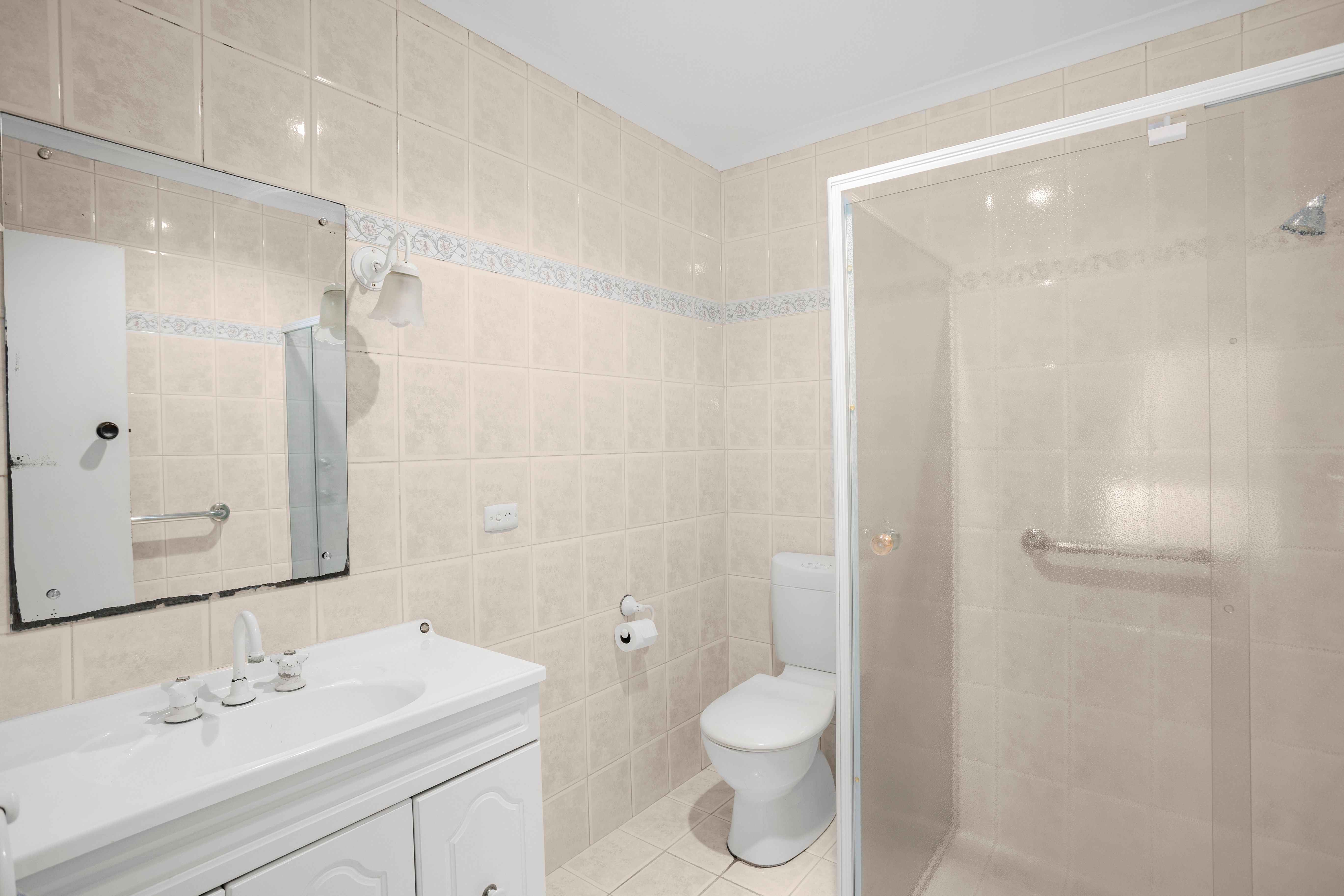 8 Cambridge Avenue — photo 13 of 26