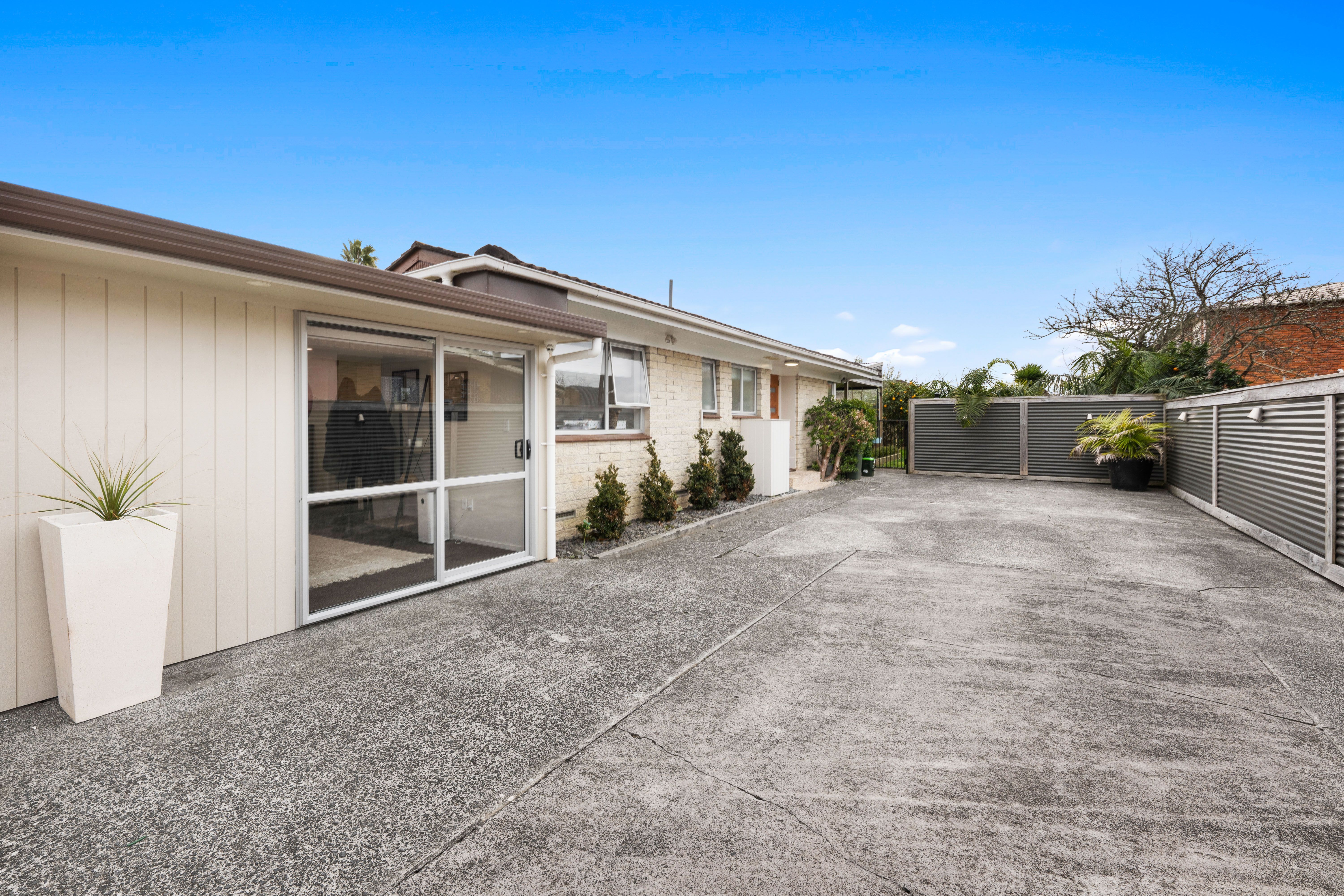 2/40 Blanes Road, Weymouth, Manukau City
