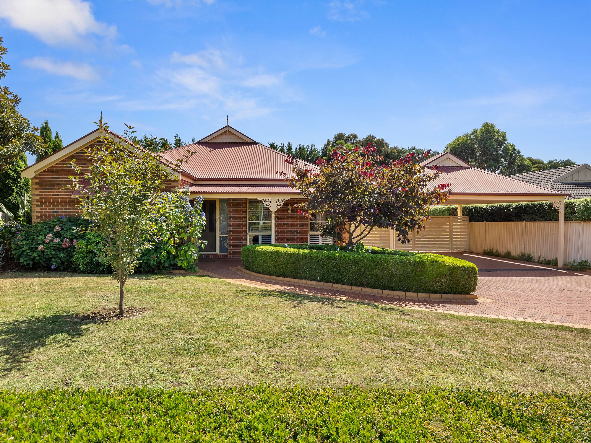 10 Park Drive, Leongatha VIC 3953