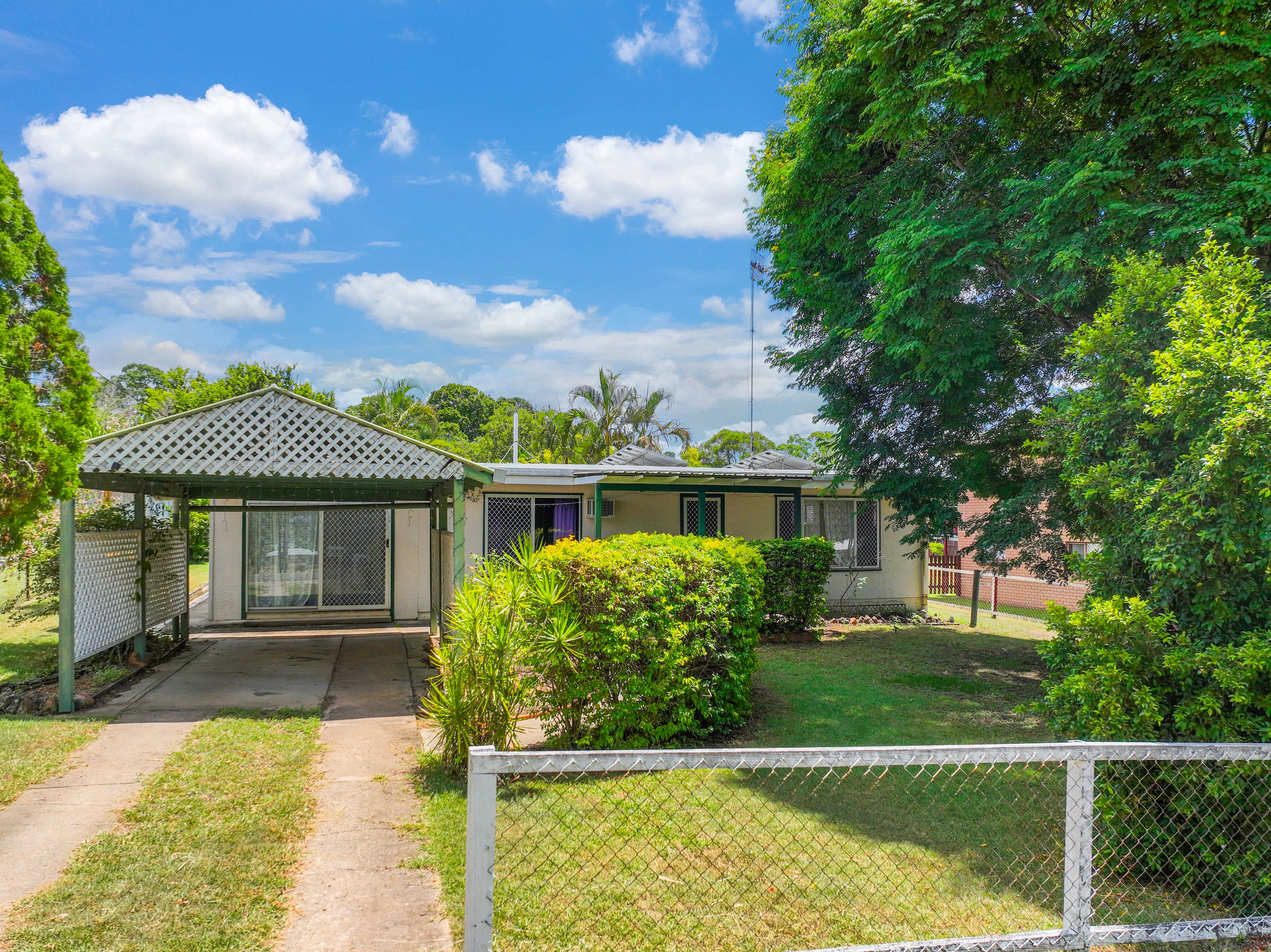 9 Edward Street, Toogoolawah QLD 4313