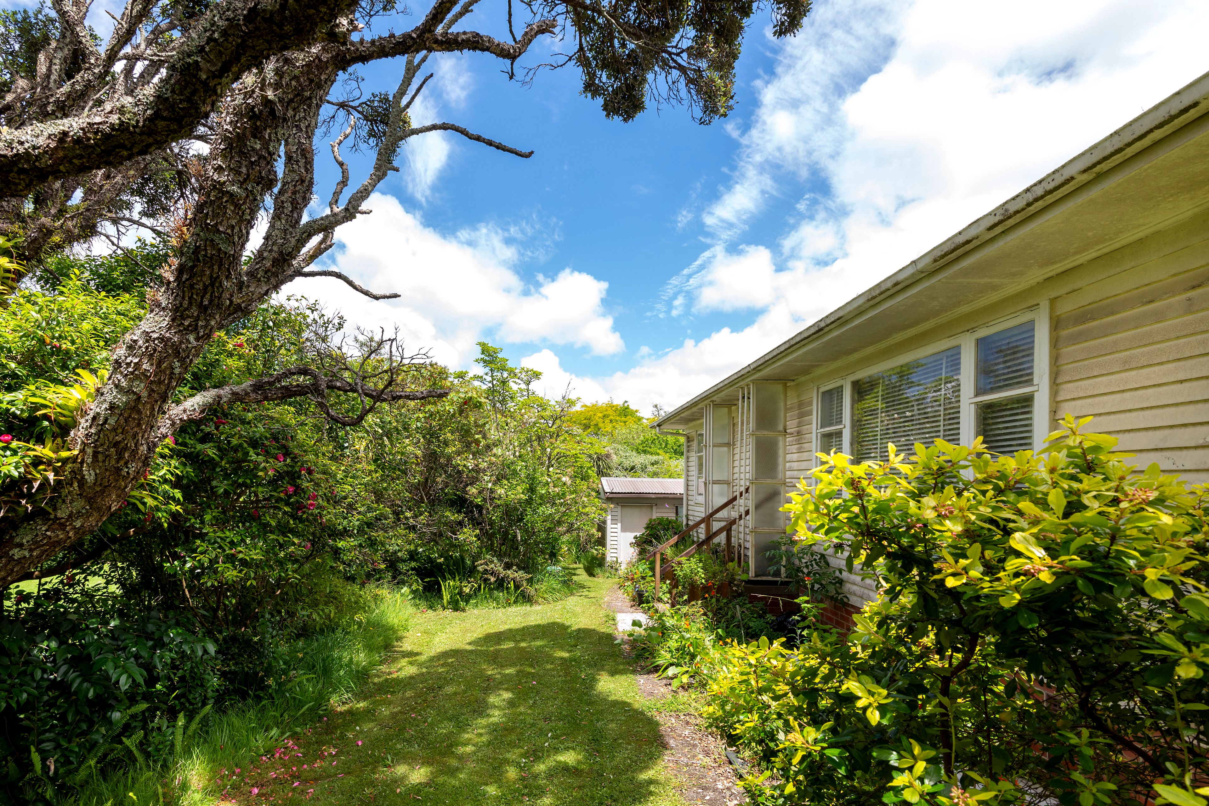 25 Reeves Road, Pakuranga, Manukau City