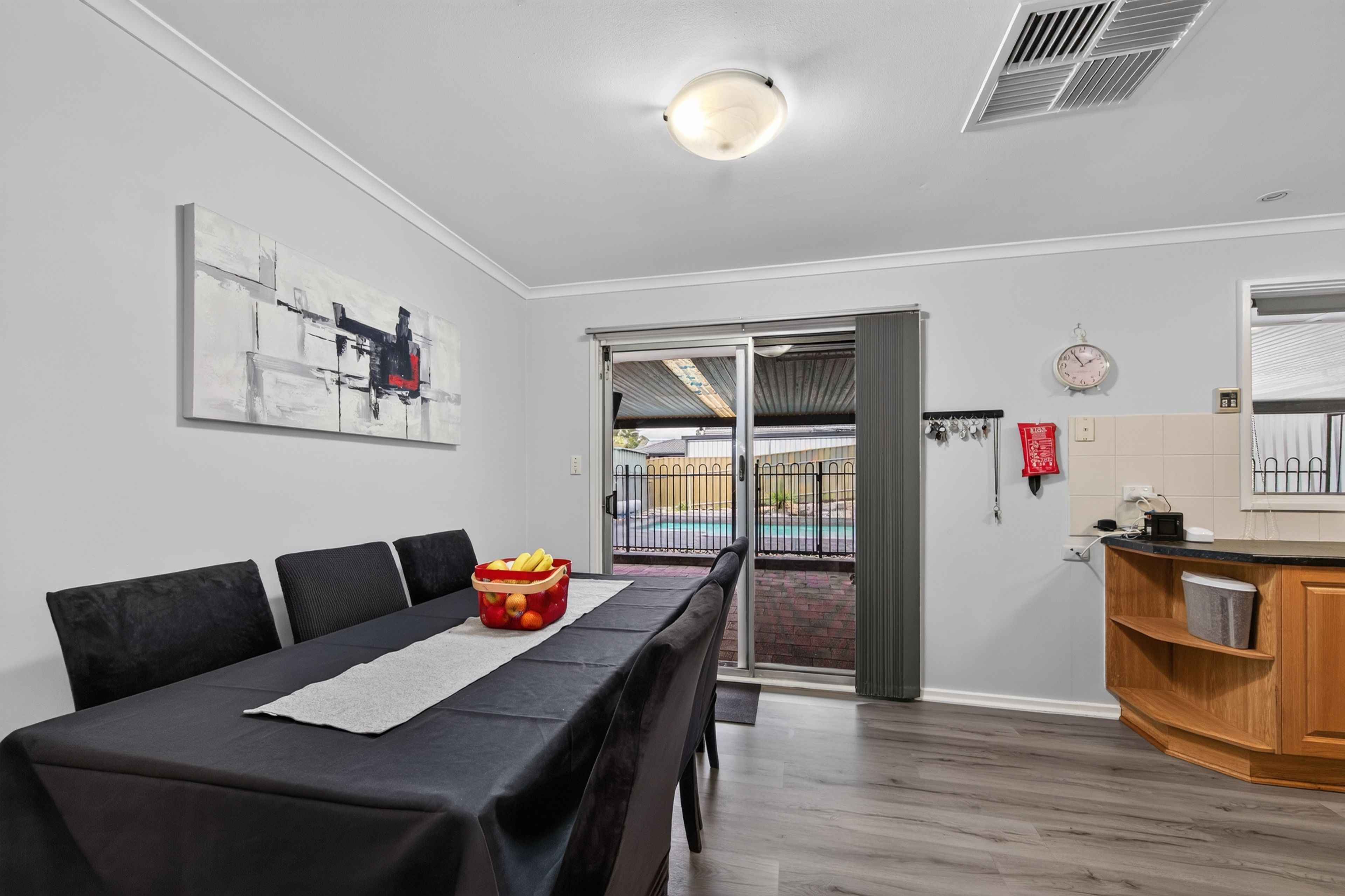 71 Casuarina Avenue — photo 4 of 17