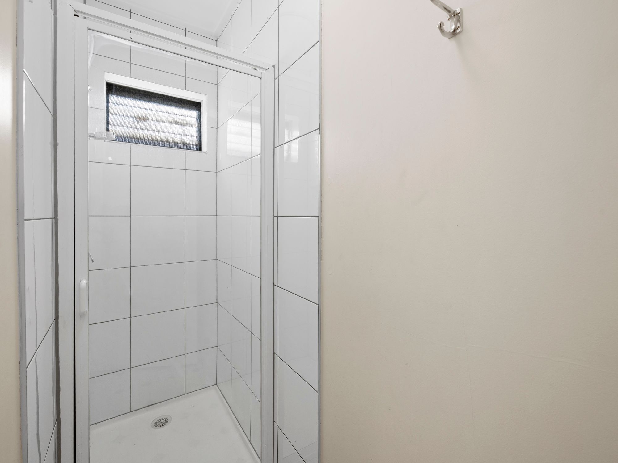 142 Clarke Street — photo 12 of 14